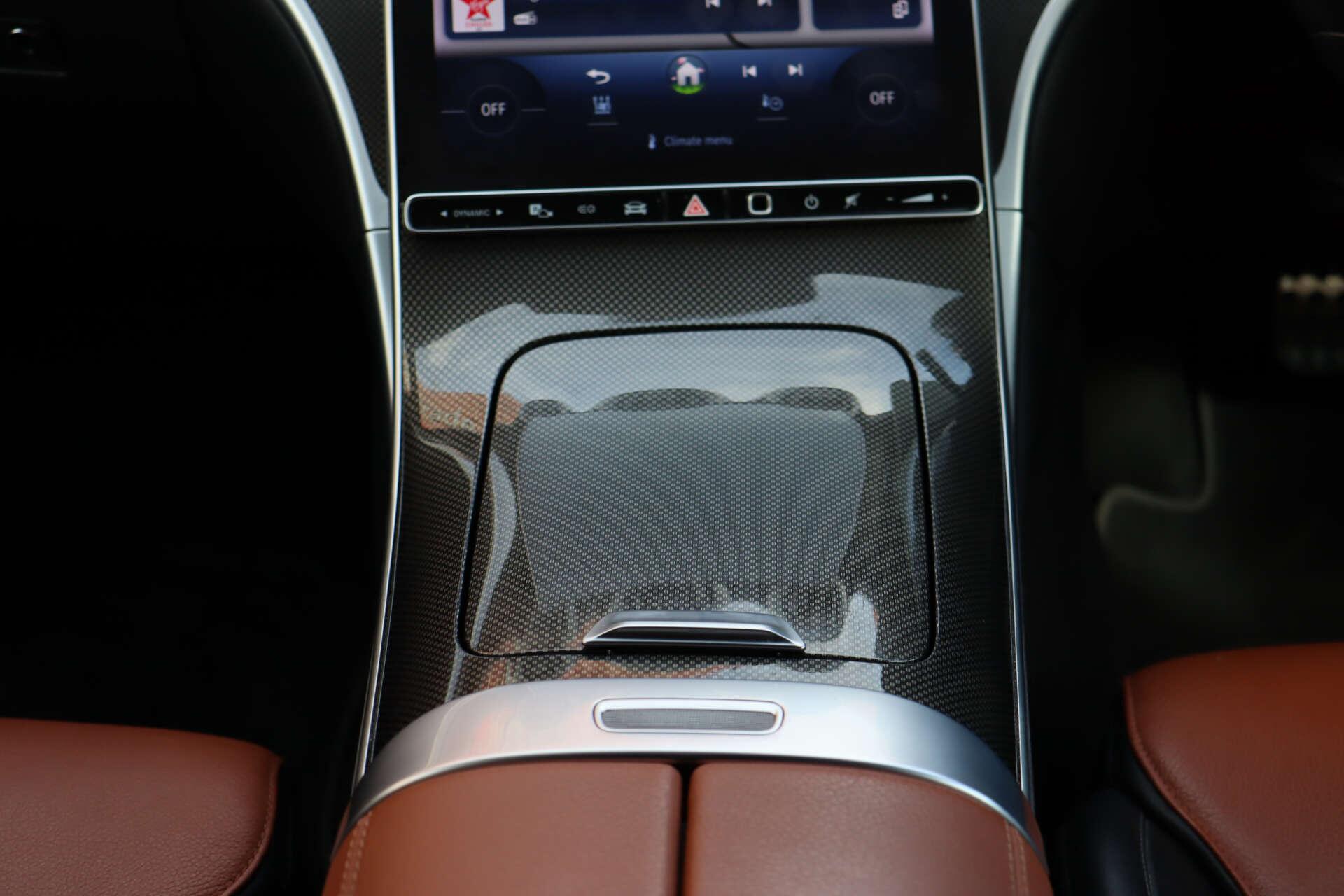 Mercedes-Benz C Class view 35