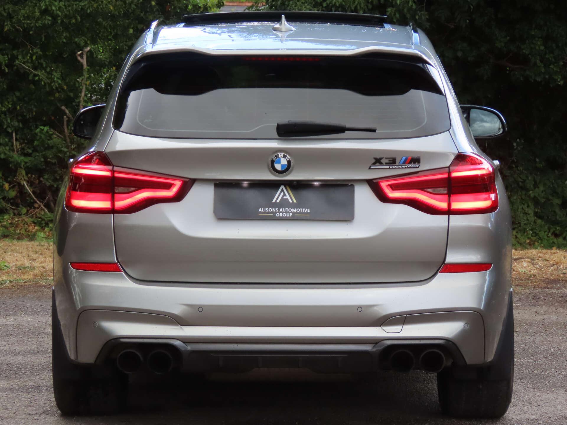 BMW X3 M view 6