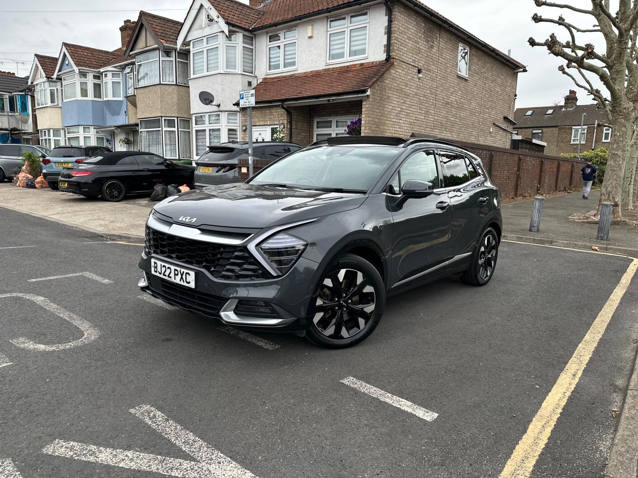 Kia Sportage view 3