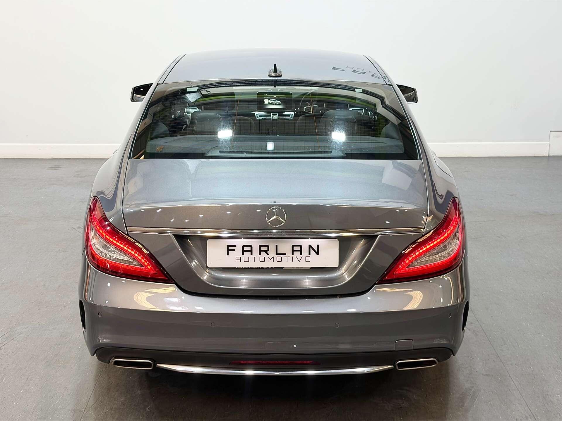 Mercedes-Benz CLS view 20