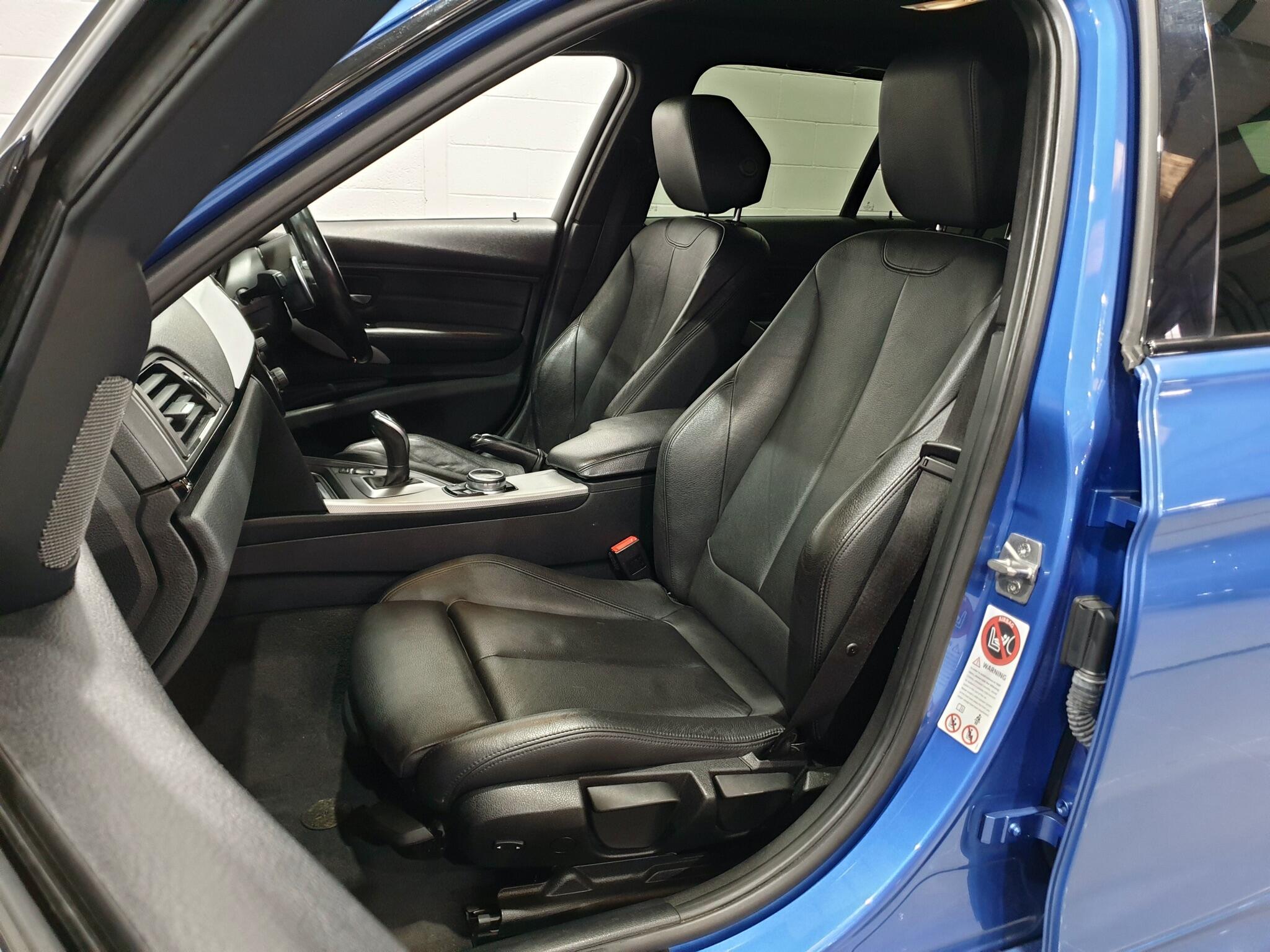 BMW 3 Series view 54