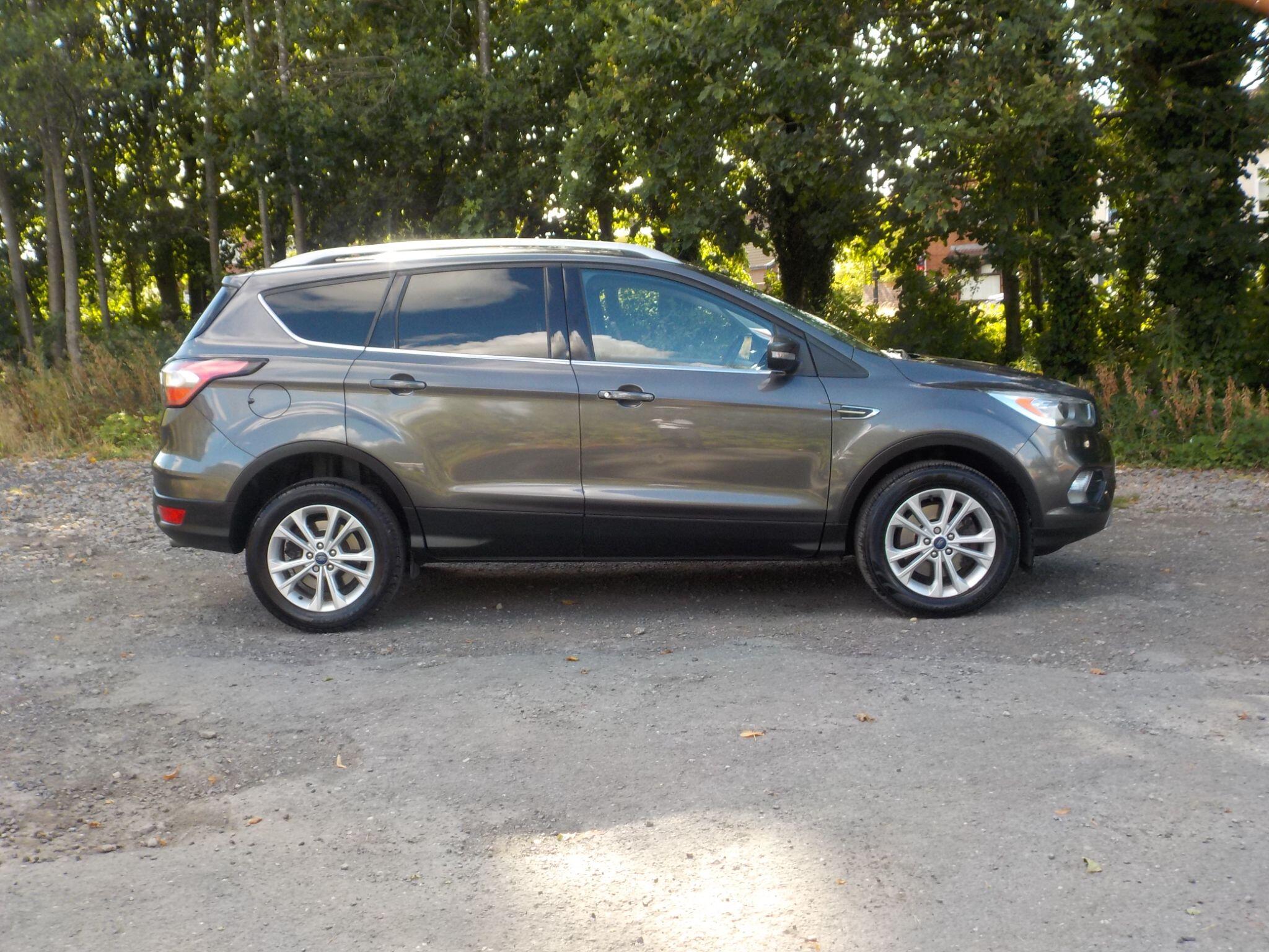 Ford Kuga 1.5 TDCi Titanium Euro 6 (s/s) 5dr