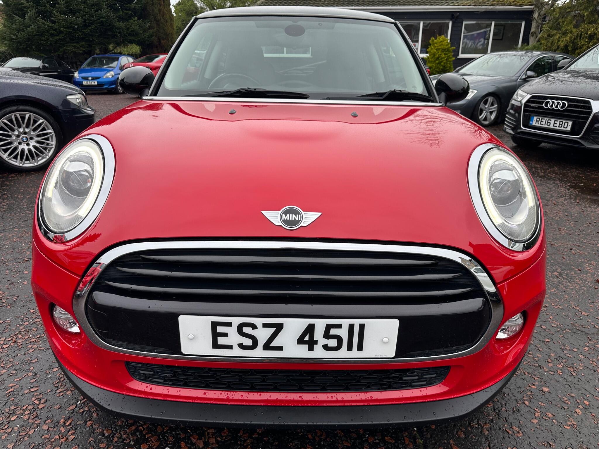 Mini Cooper view 2