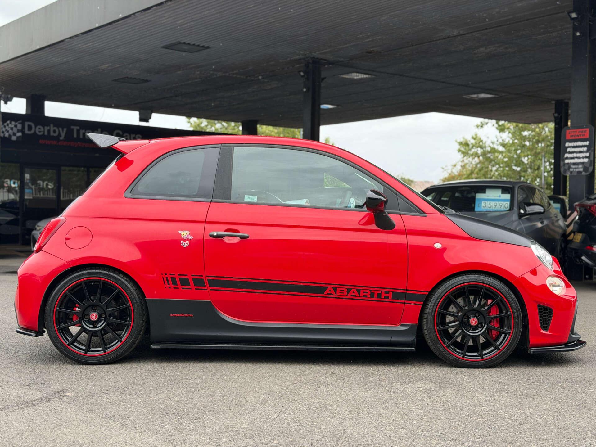 Abarth 595 view 4