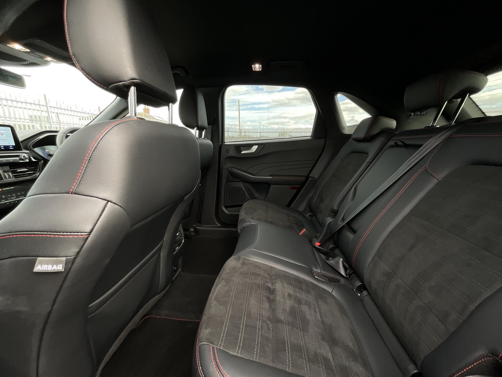 Ford Kuga view 15
