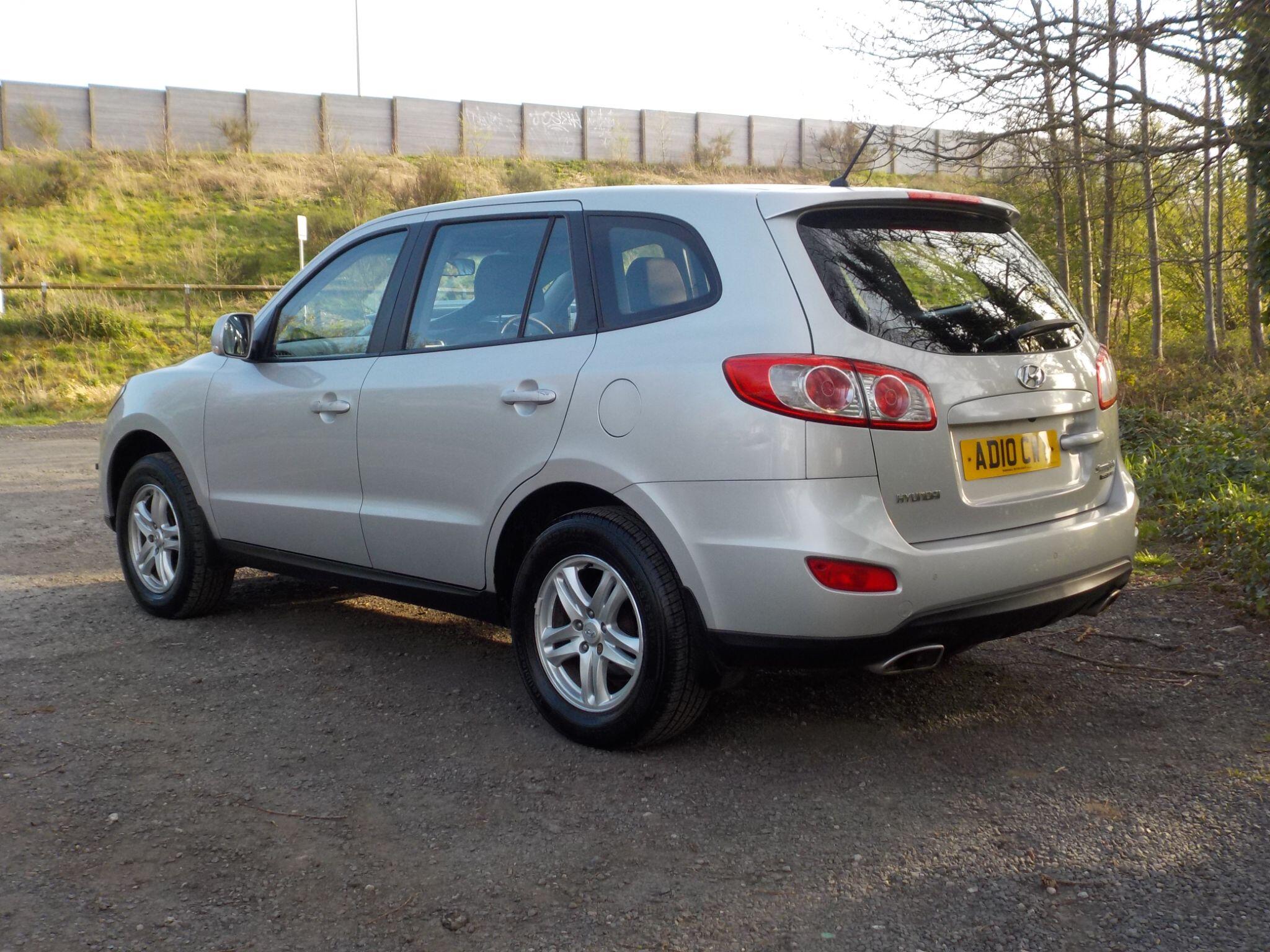 Hyundai Santa Fe 2.2 CRDi Style 4WD Euro 5 5dr (5 seat)
