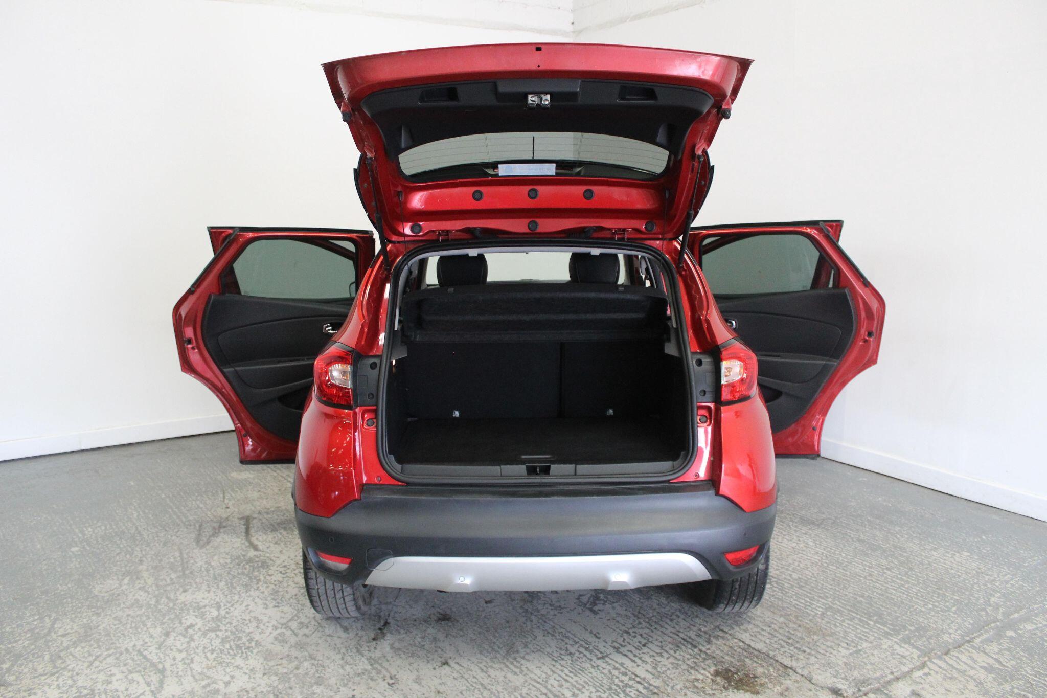 Renault Captur view 22
