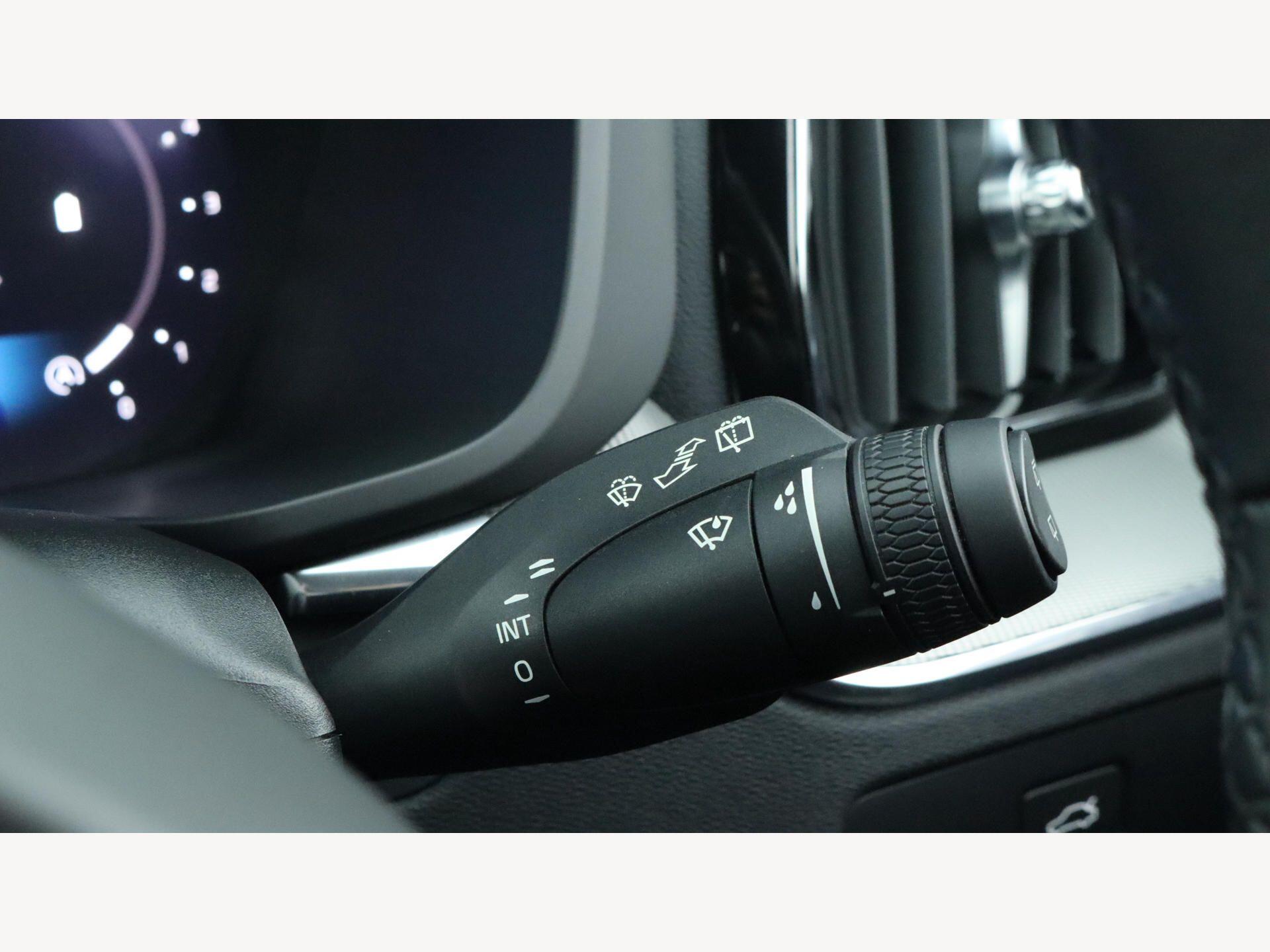 Volvo XC60 view 24