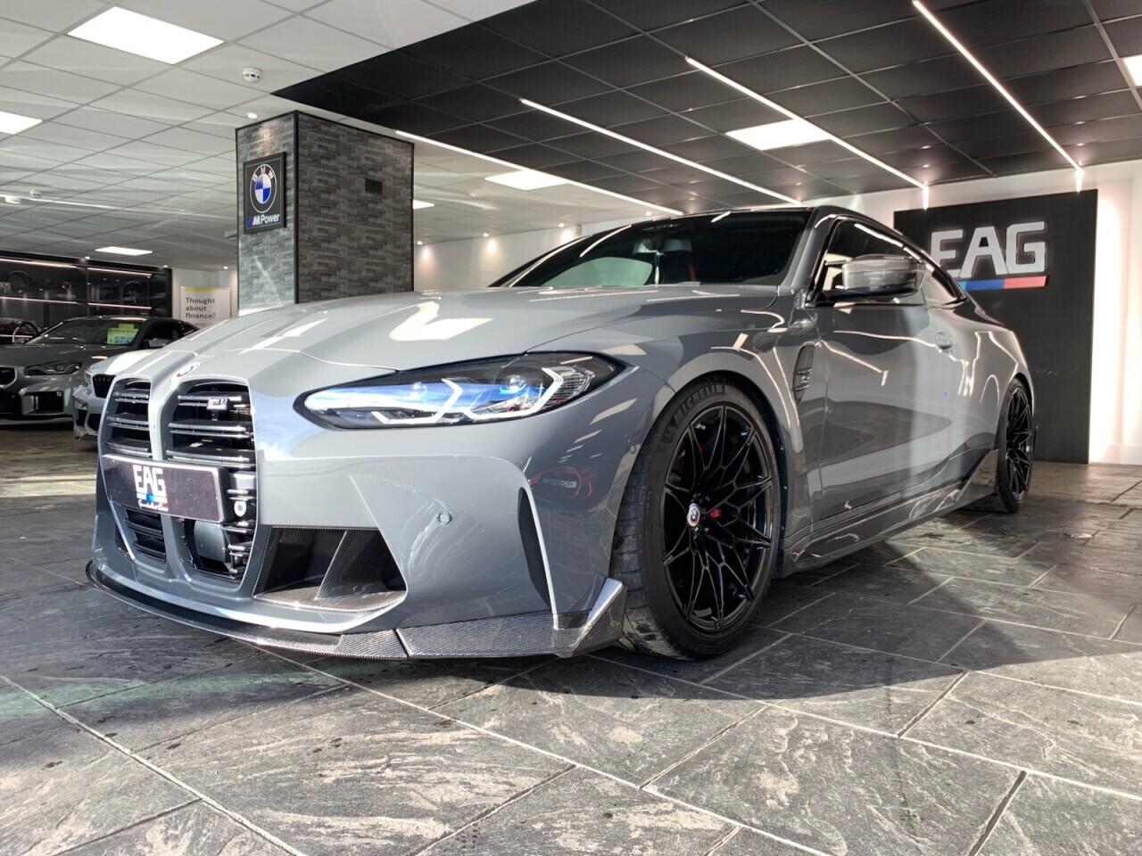 BMW M4 view 11