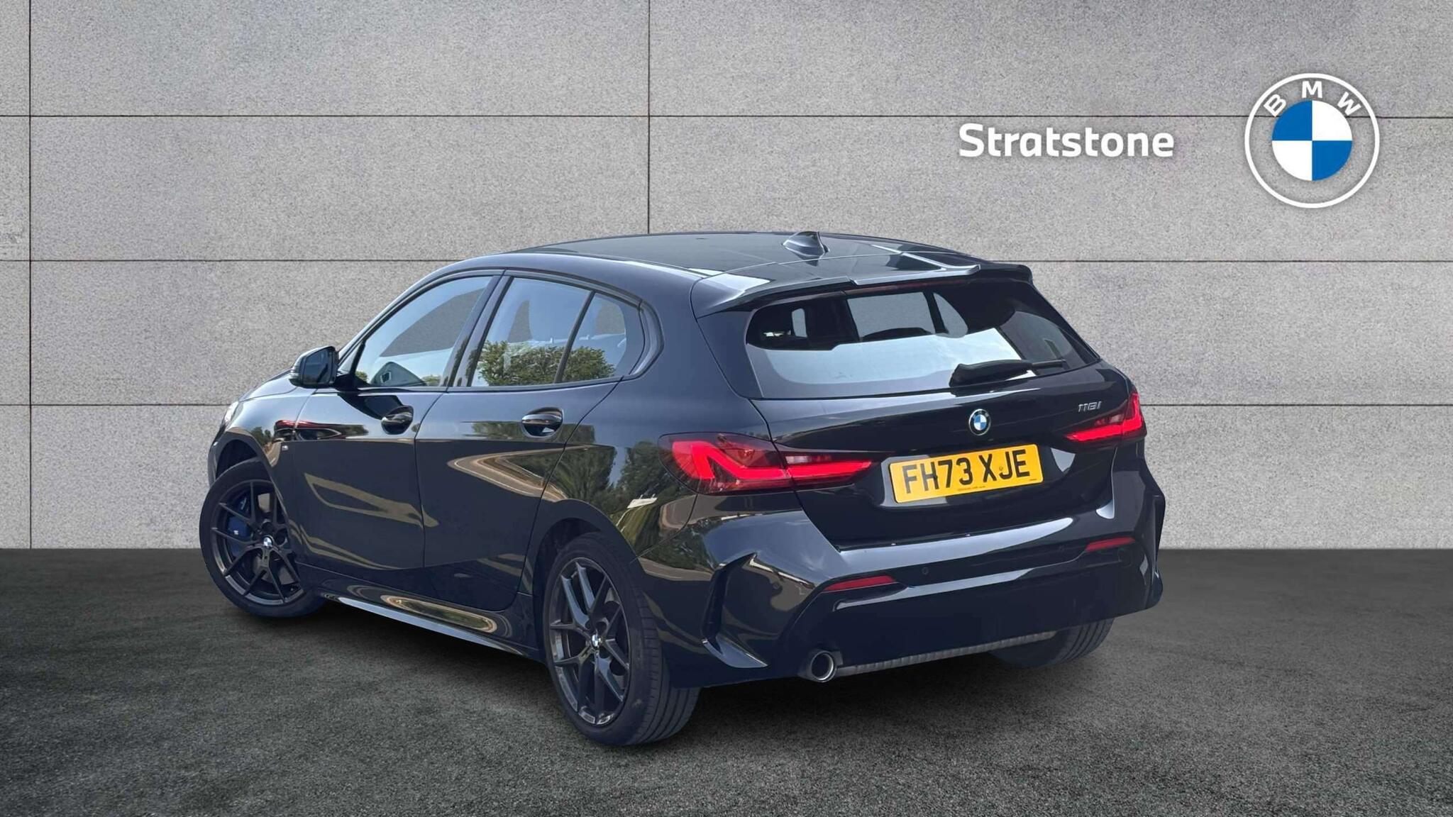 BMW 1 Series view 2