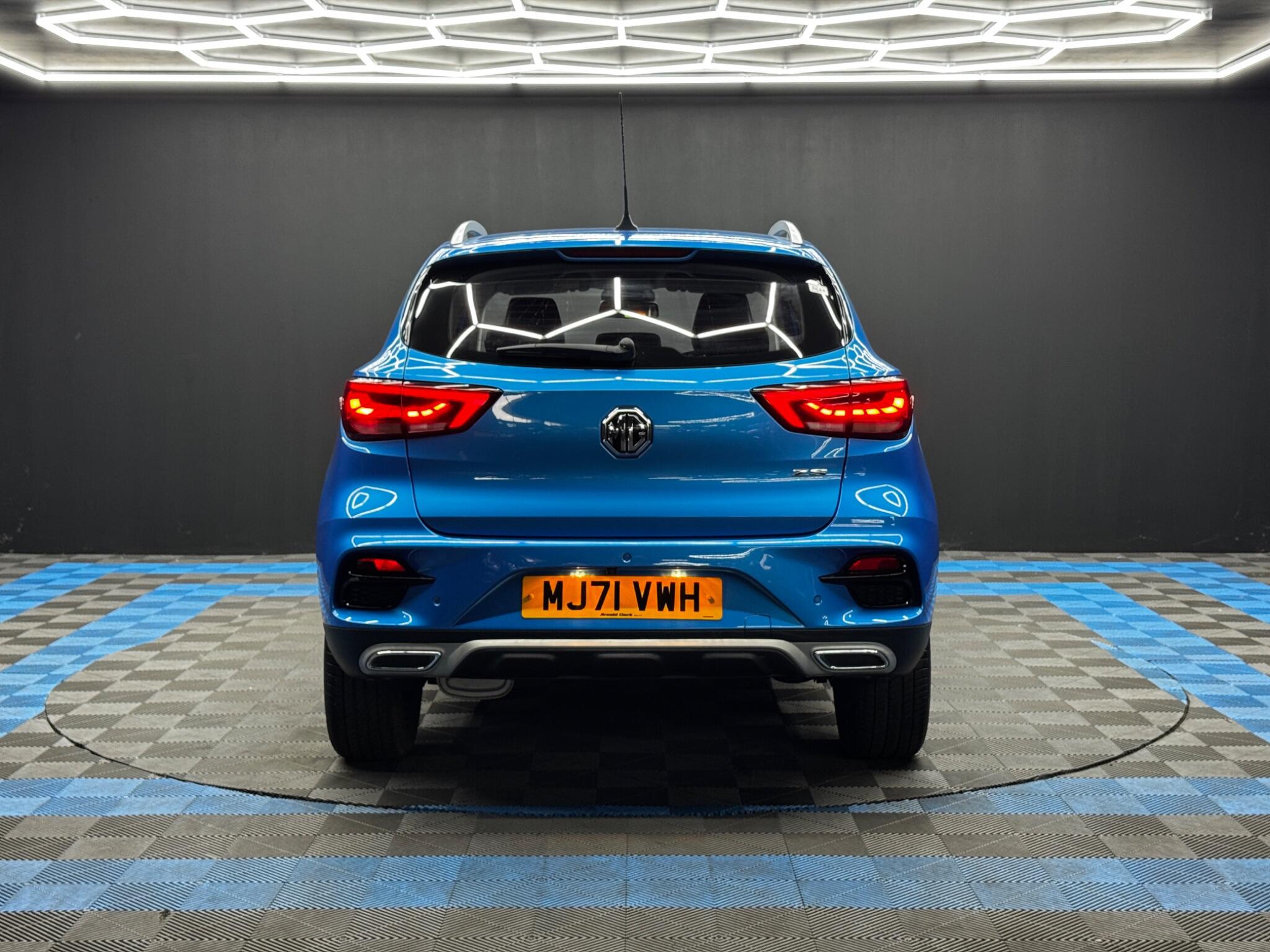 MG MG ZS view 6