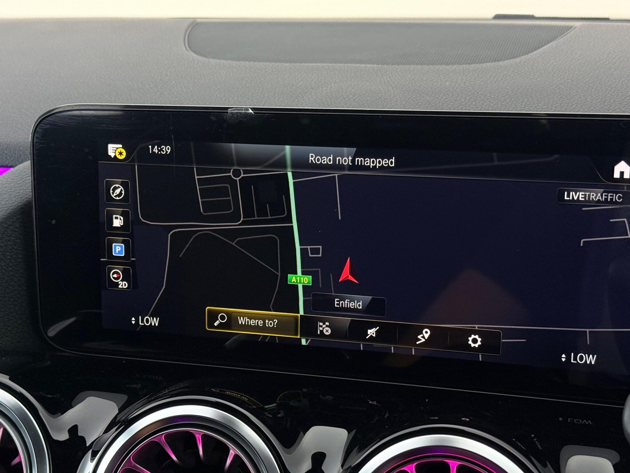 Mercedes-Benz Gla view 28