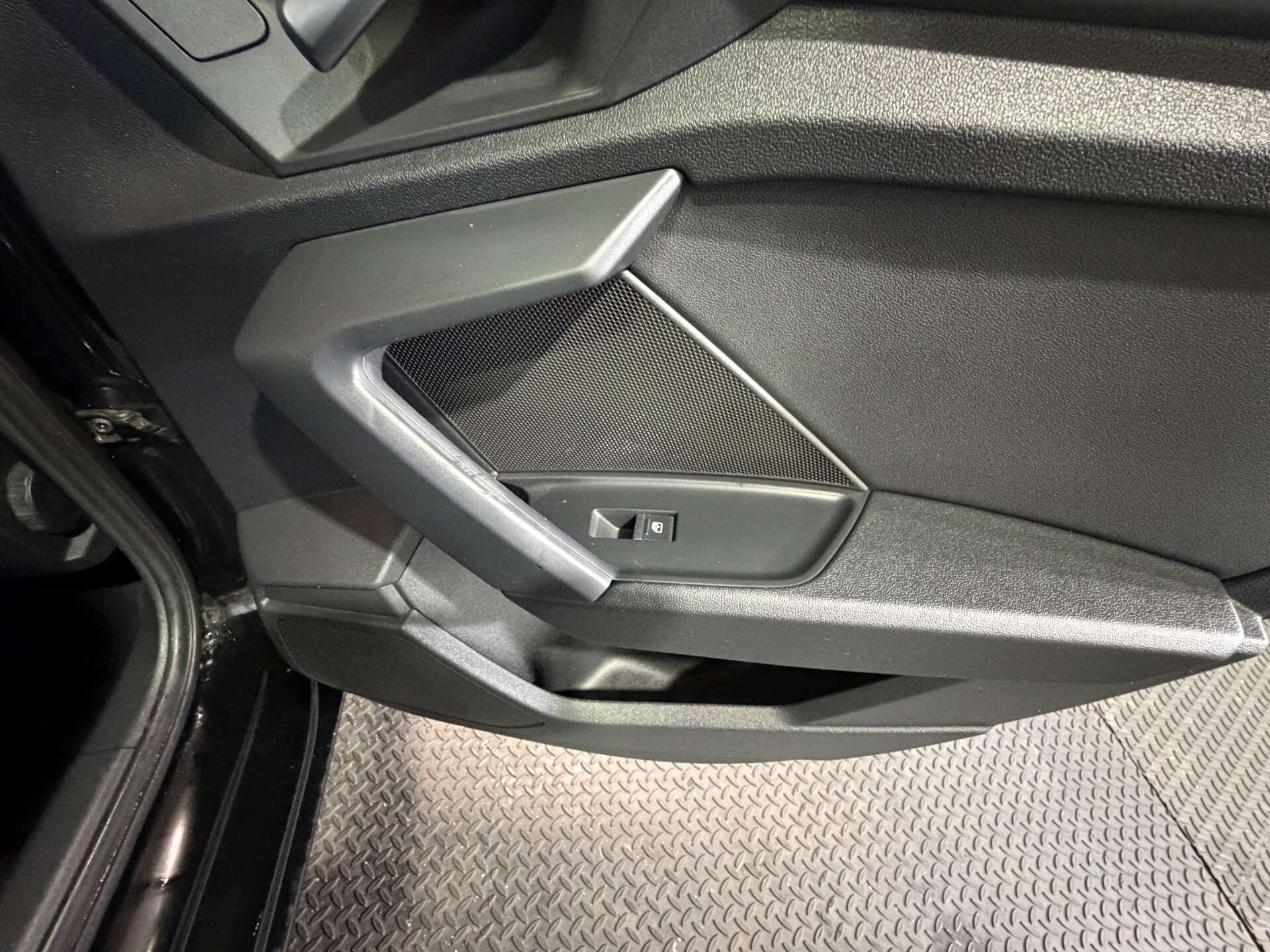 Audi A3 view 58