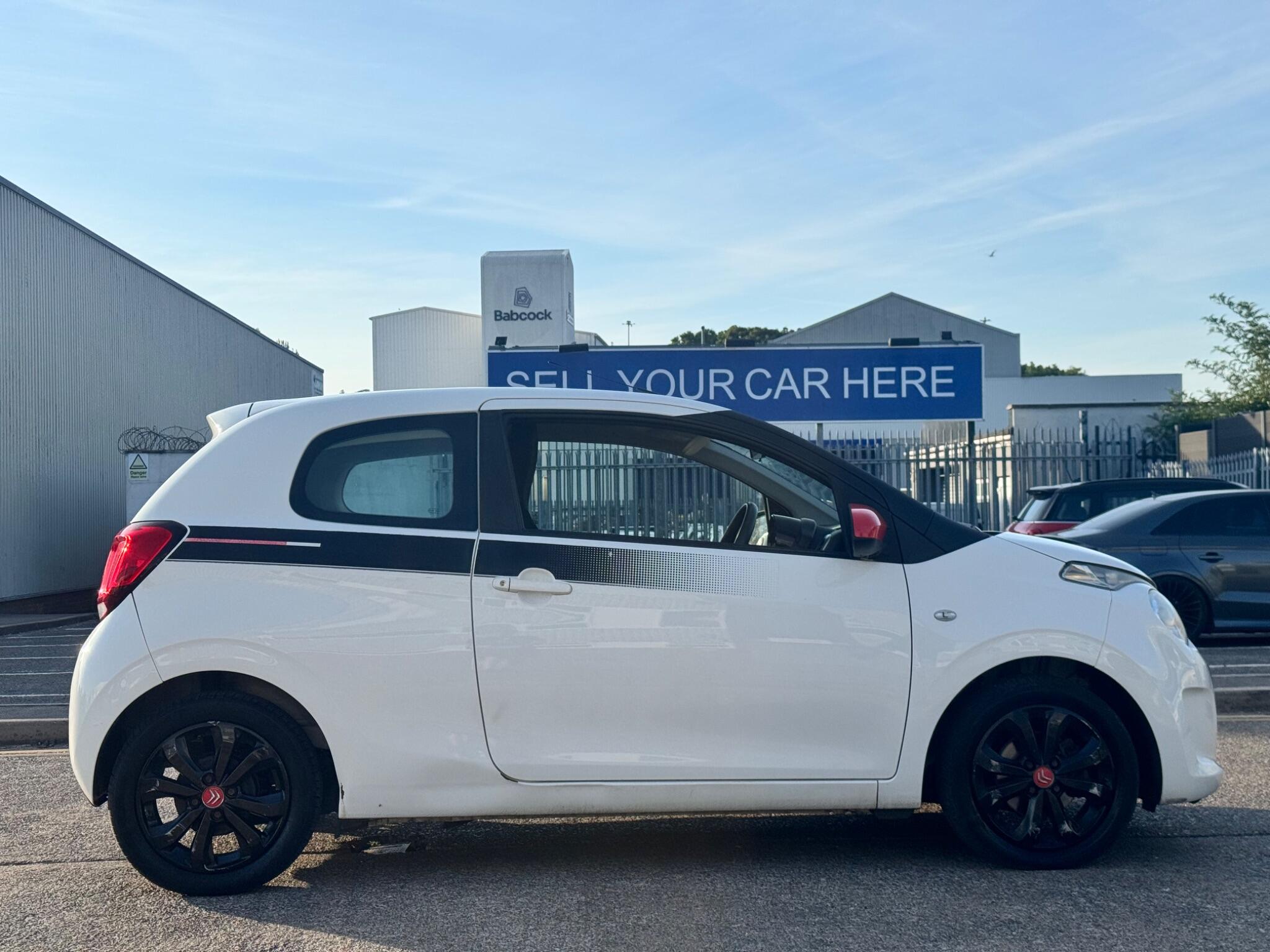 Citroen C1 view 12