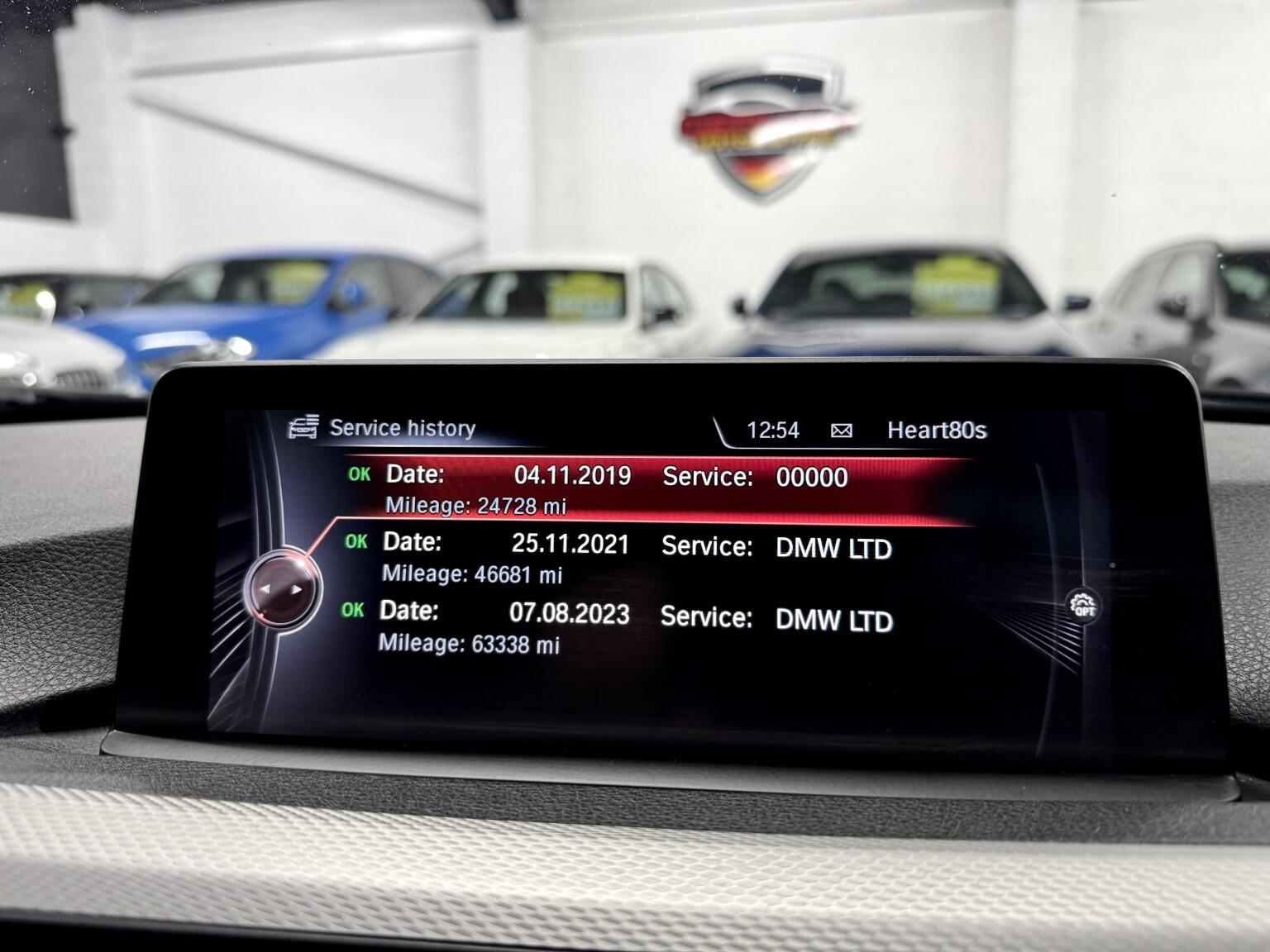 BMW 3 Series view 22