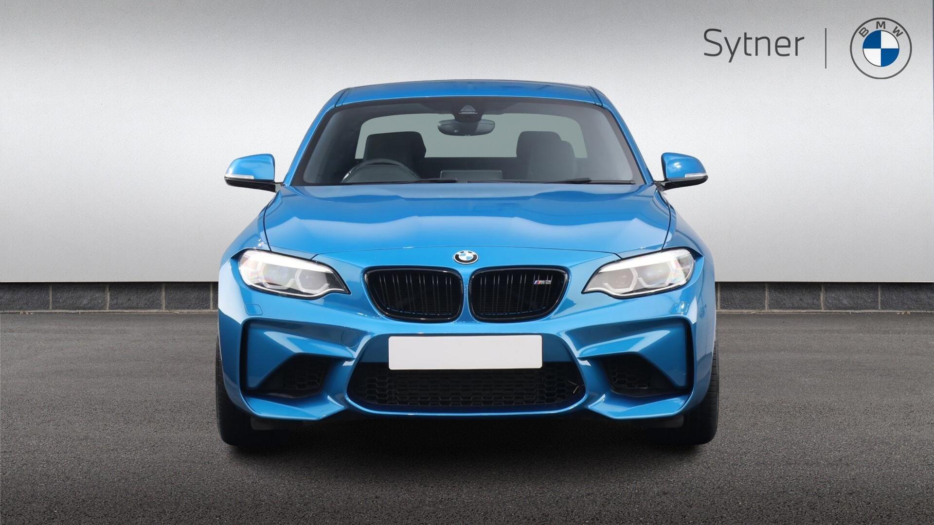 BMW M2 view 16