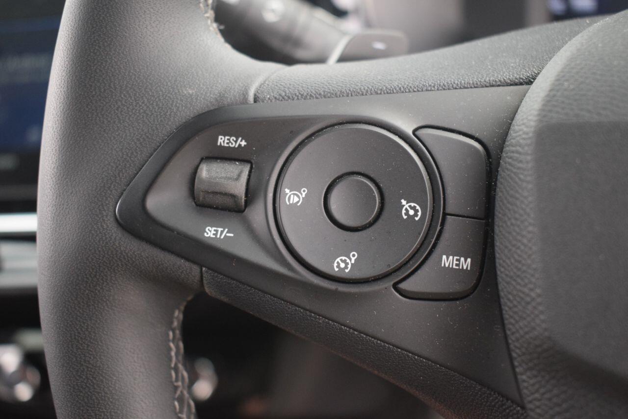 Vauxhall Corsa view 4