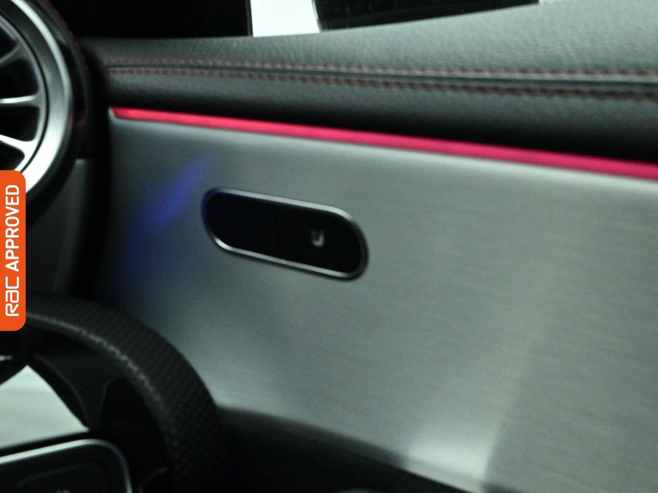 Mercedes-Benz Cla view 21