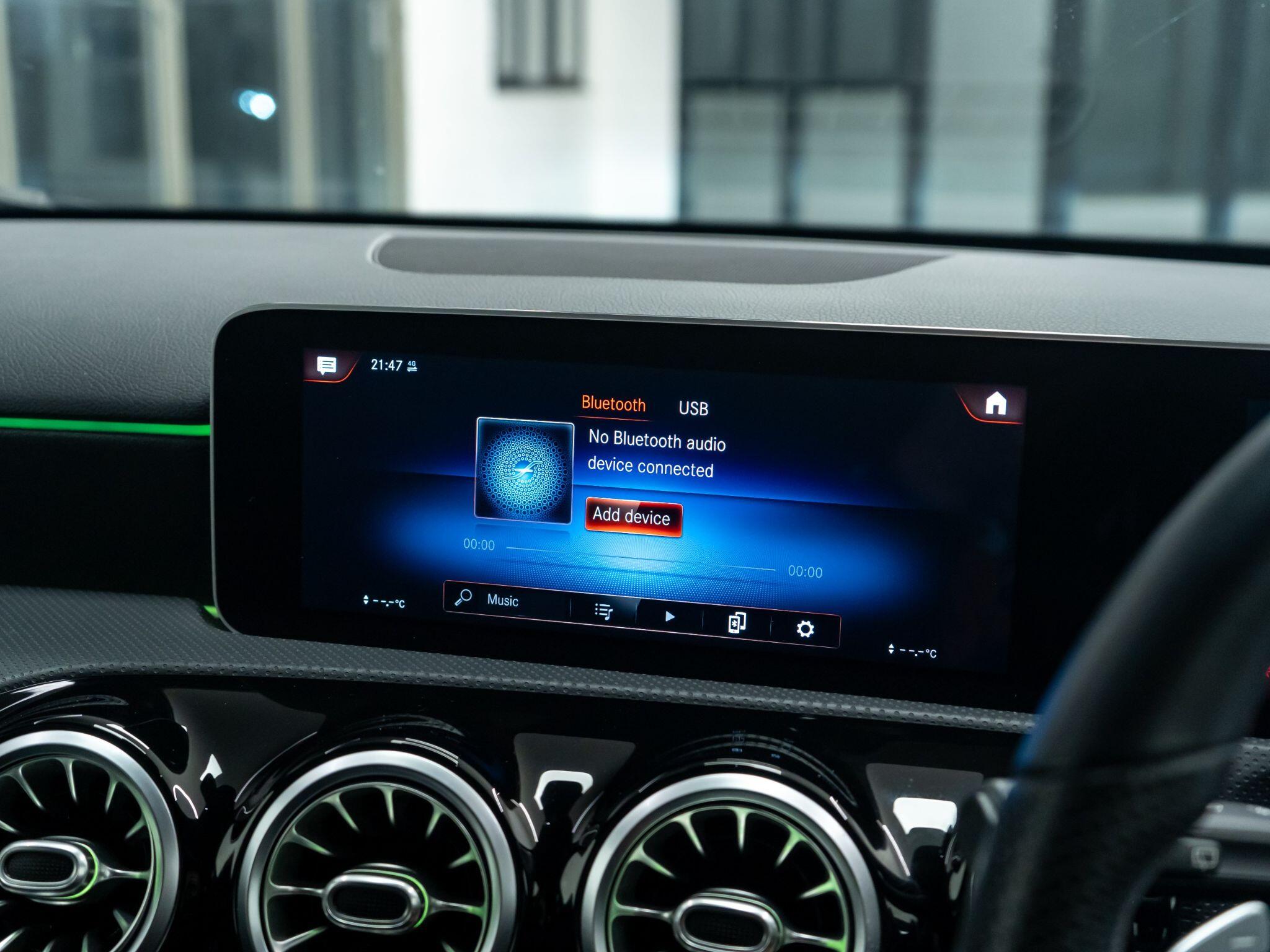 Mercedes-Benz A-Class view 34