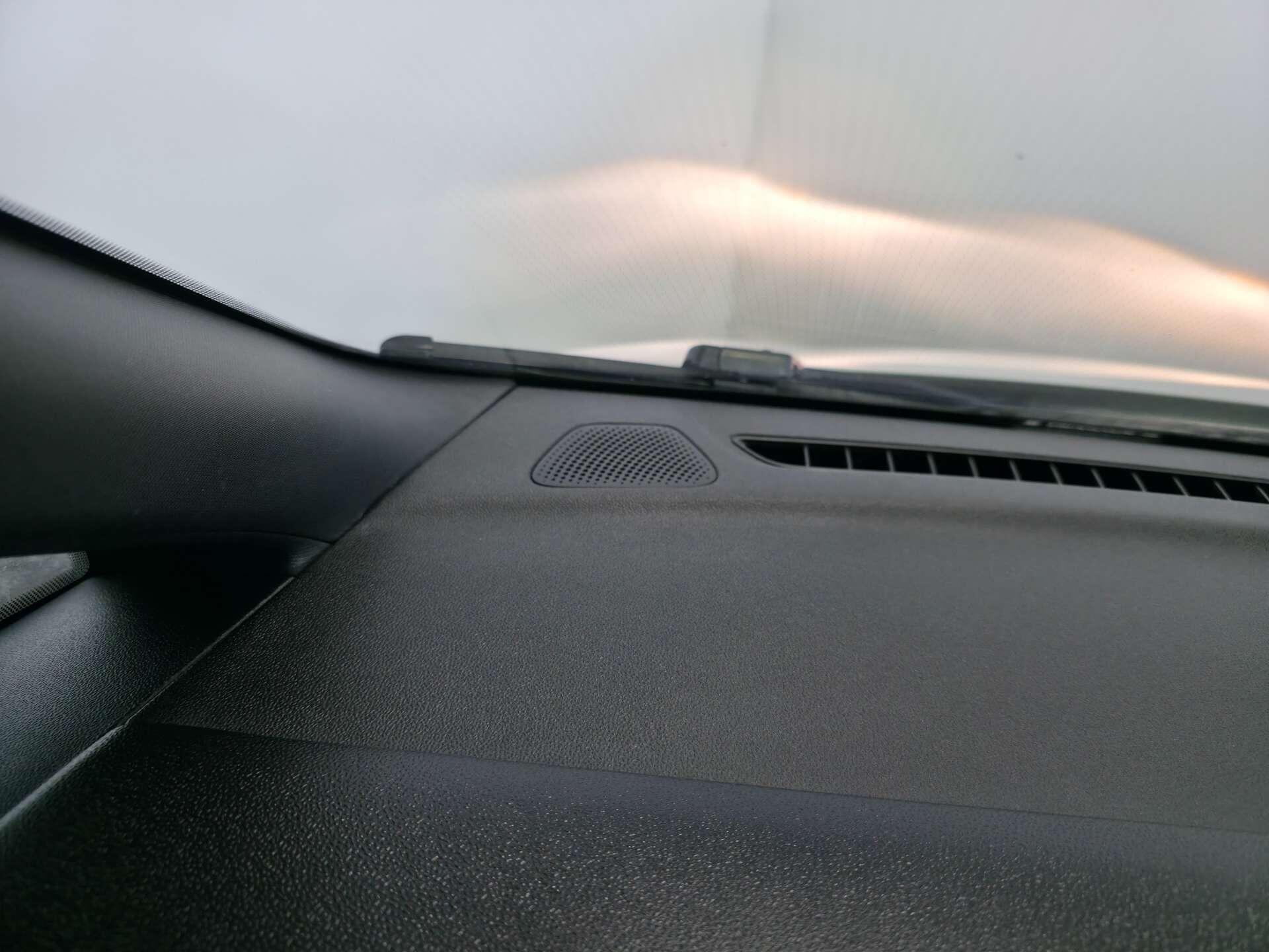 Ford Fiesta view 24