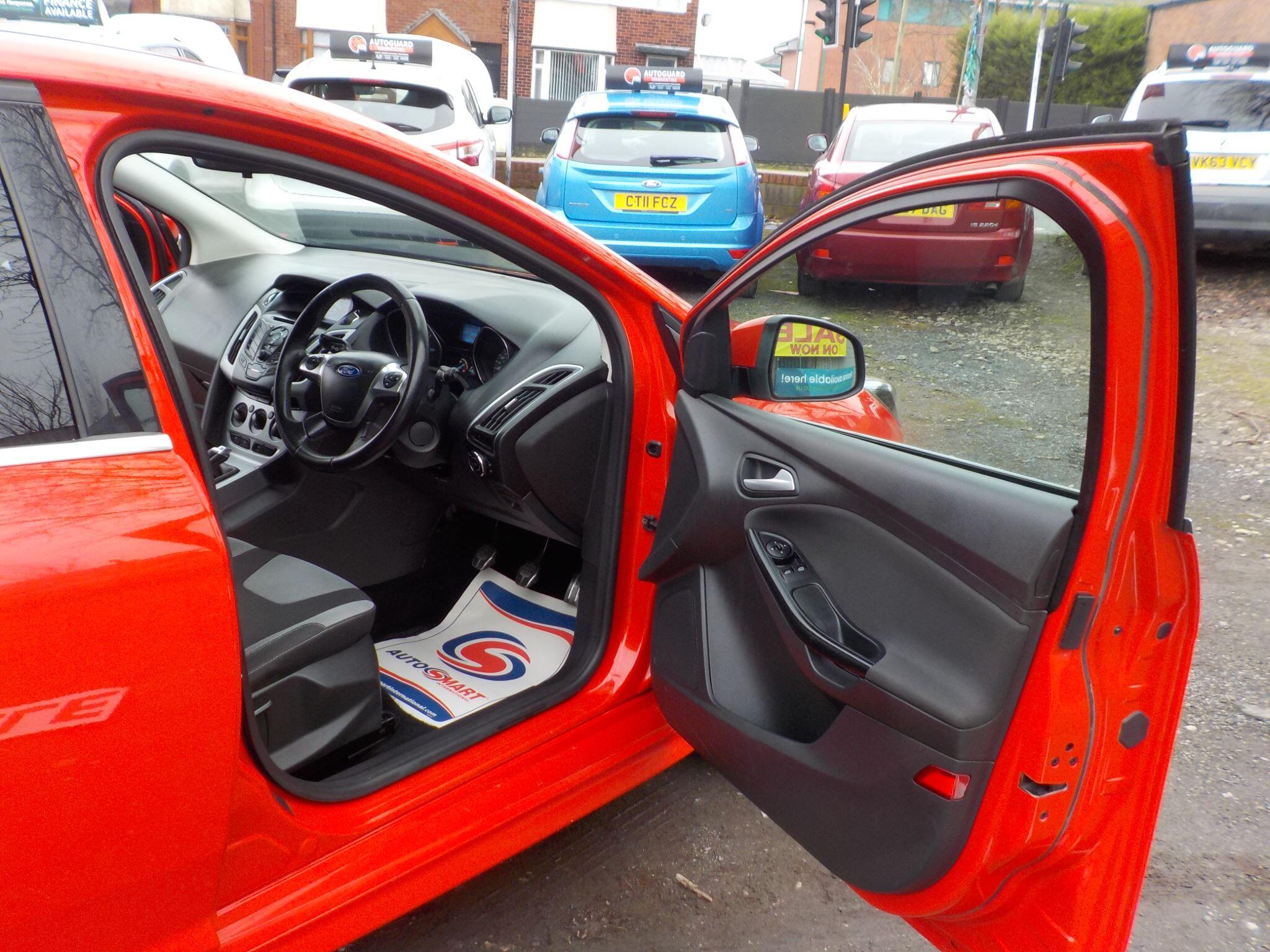 Ford Focus 1.6 TDCi Zetec S Euro 5 (s/s) 5dr