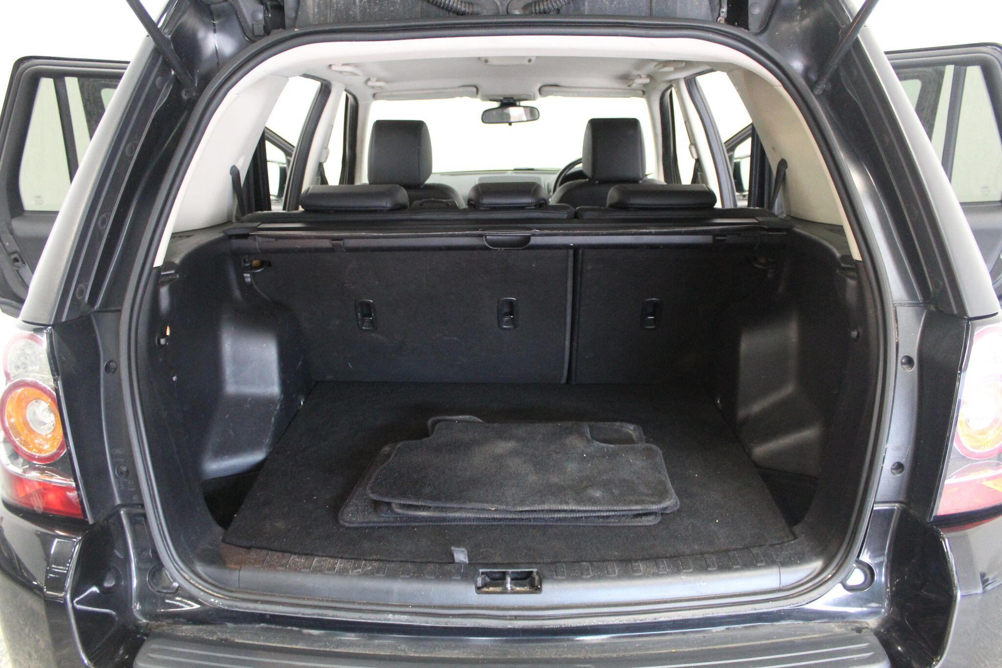 Land Rover Freelander view 23