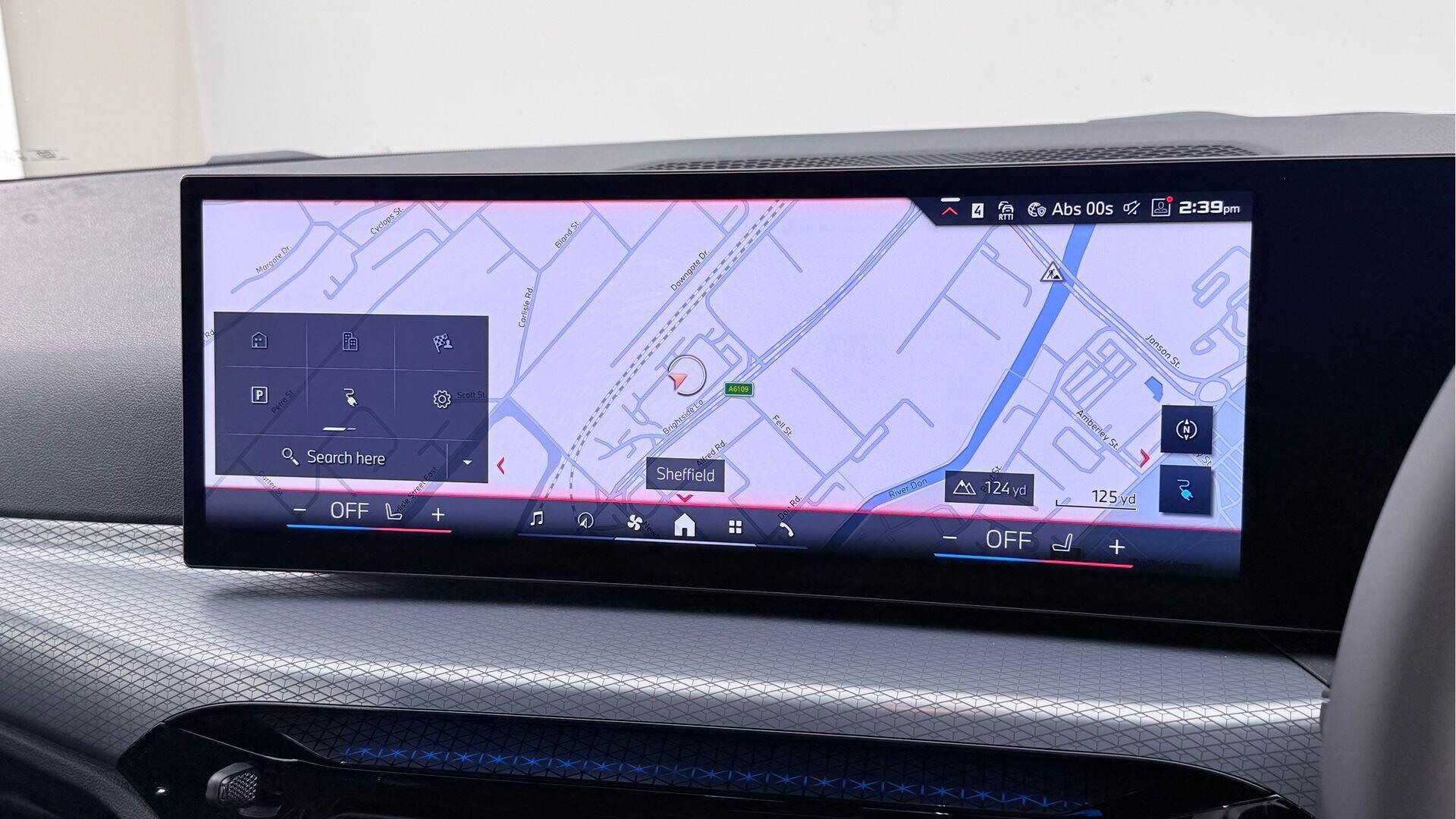 BMW I4 view 23