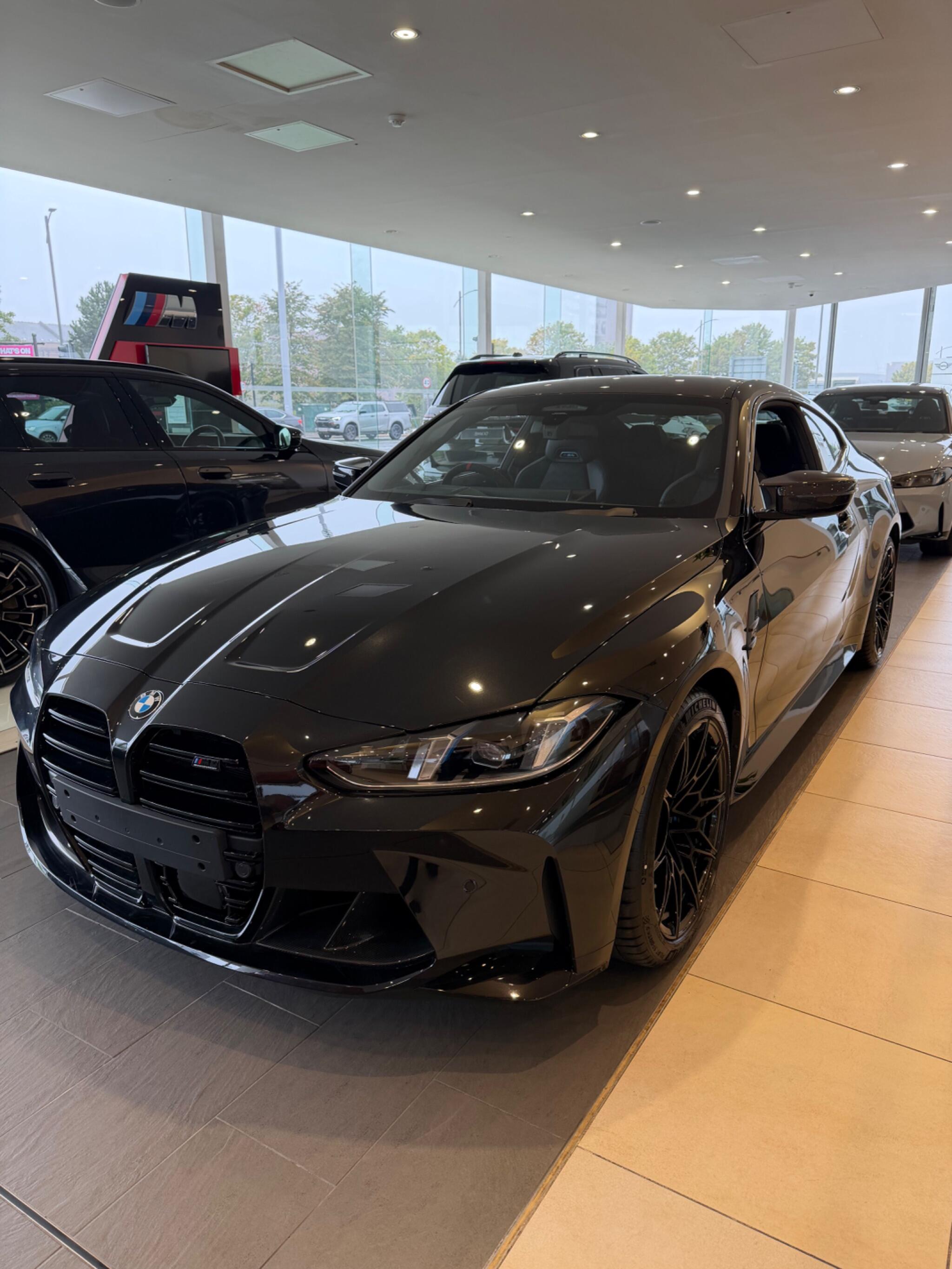 BMW M4 view 2