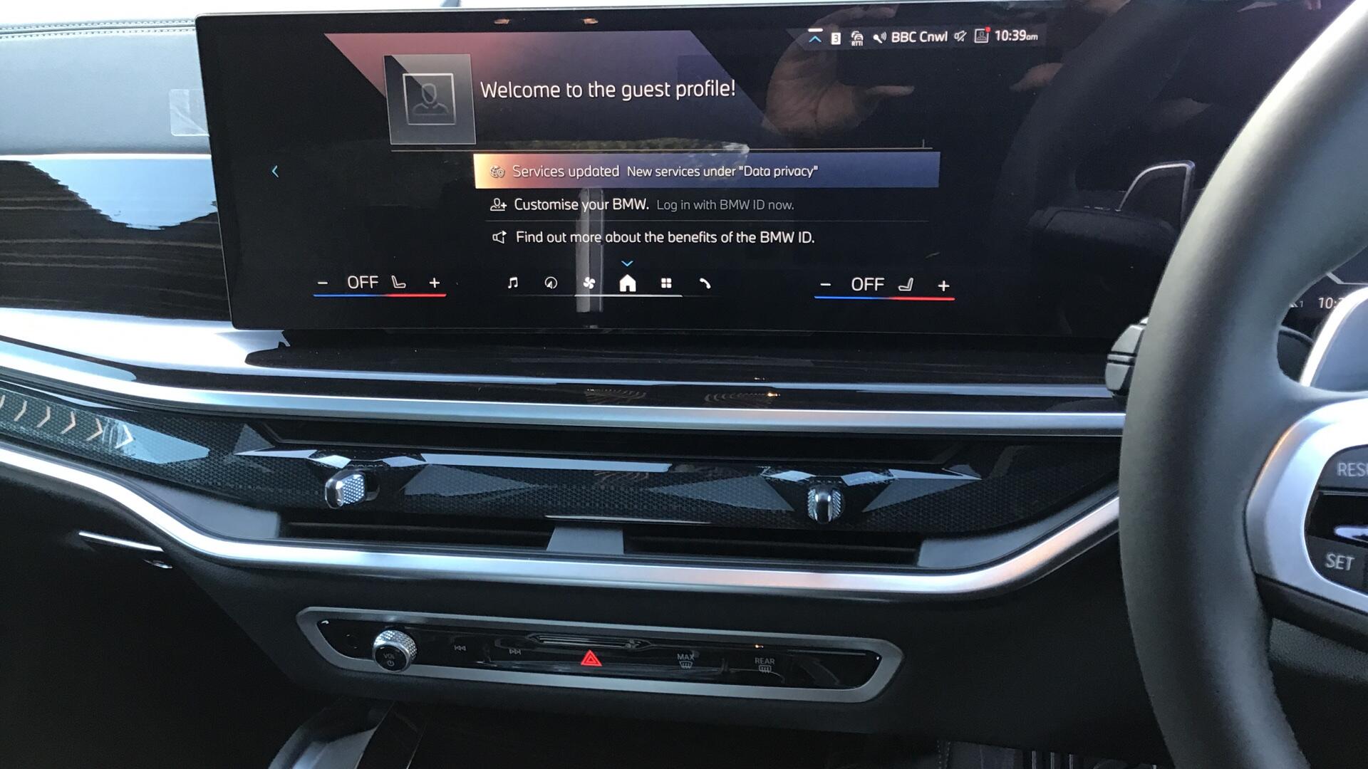 BMW X6 view 8