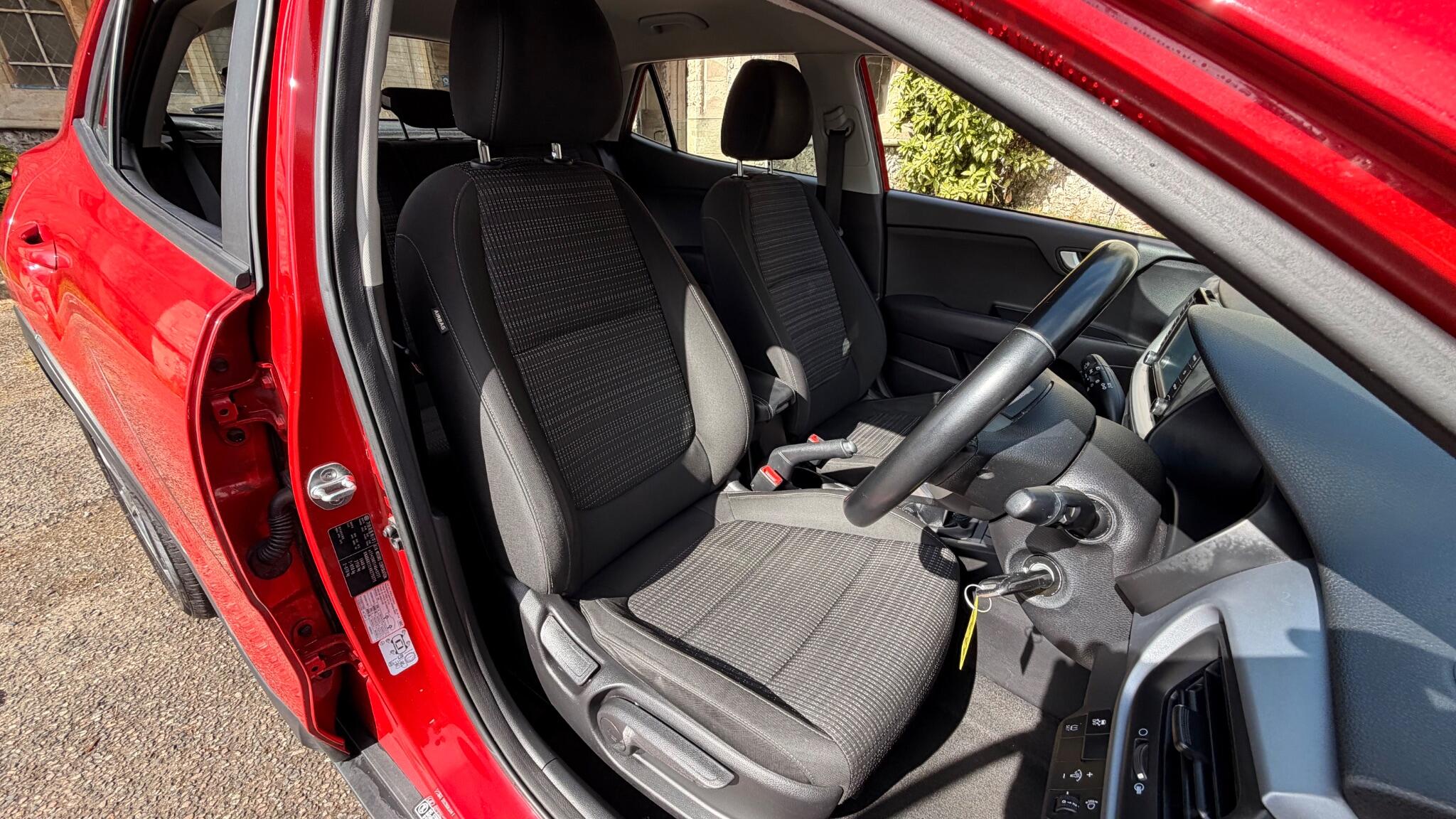 Kia Stonic view 30