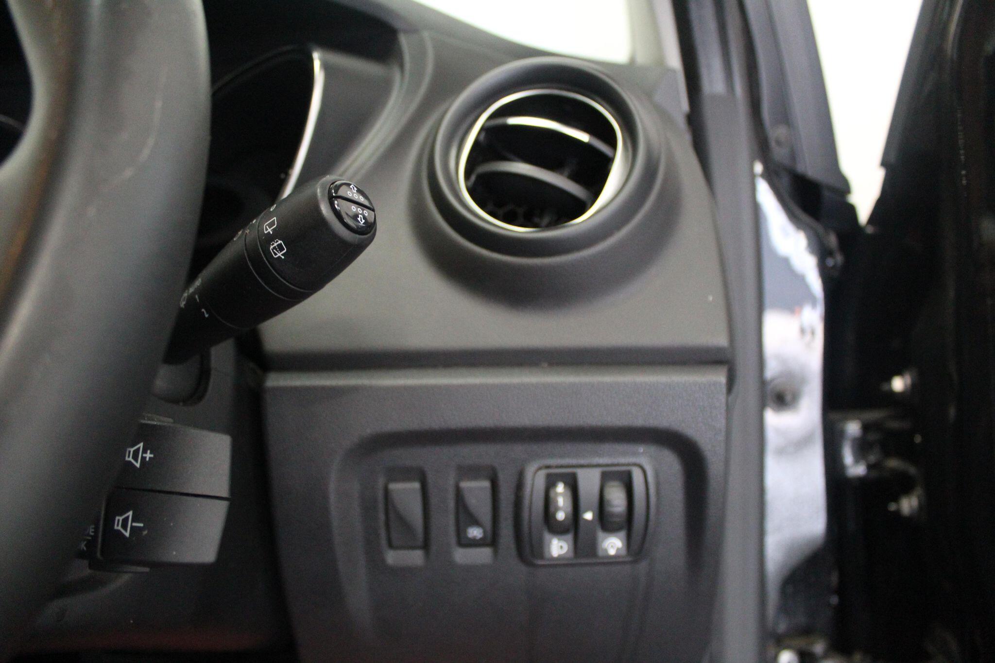 Renault Captur view 42