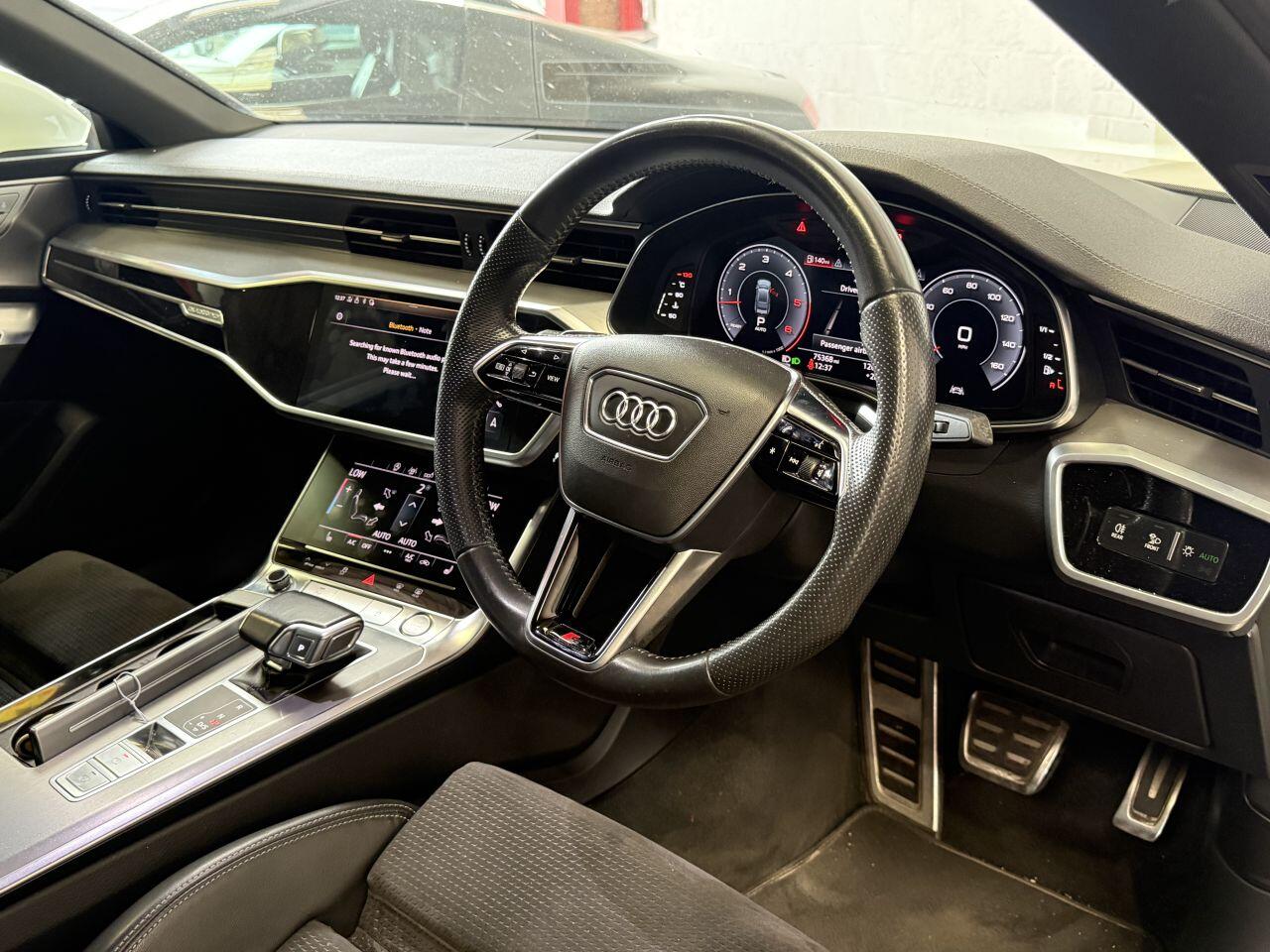 Audi A7 view 33
