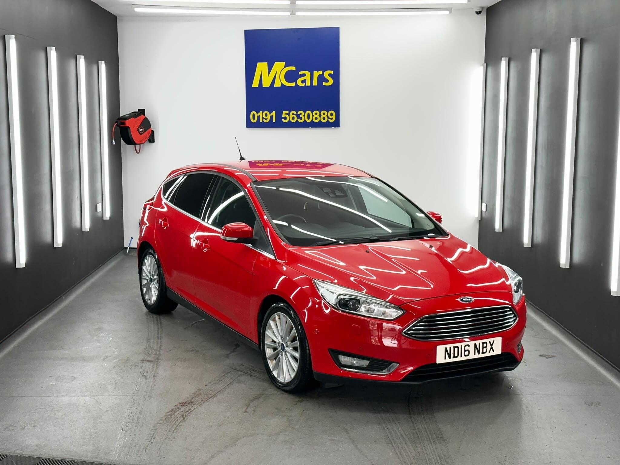 Ford Focus view 6