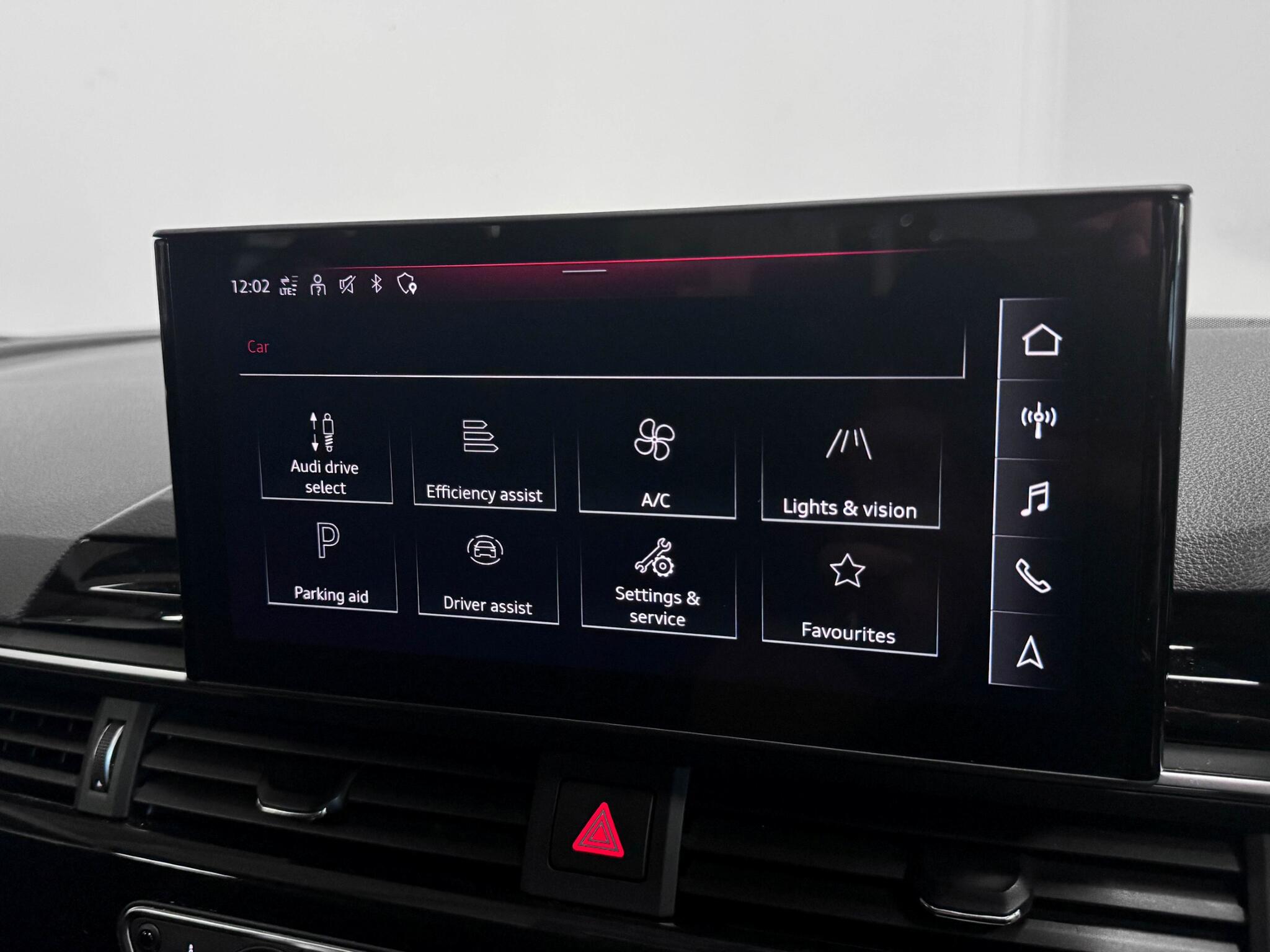 Audi A4 view 47