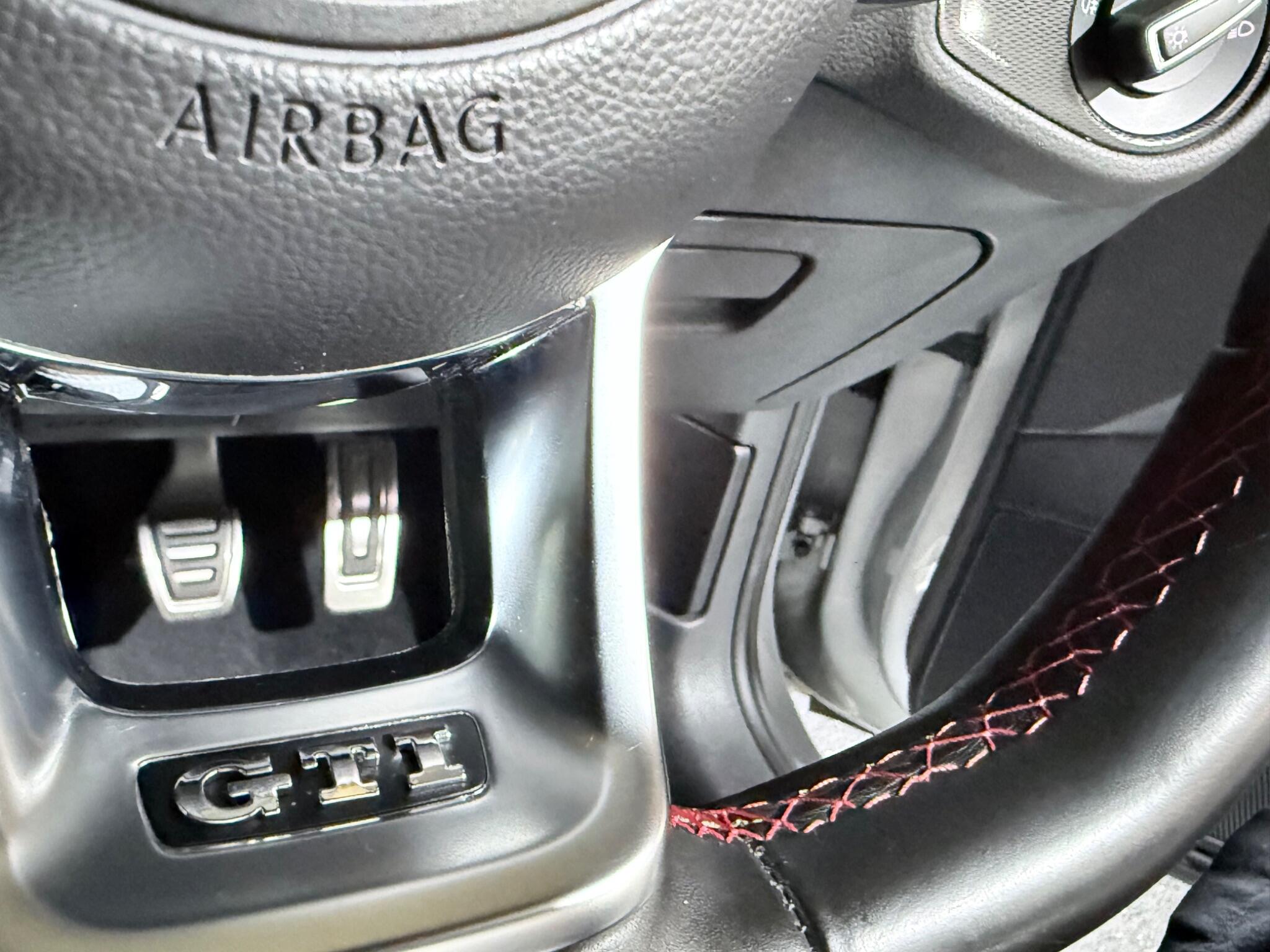 Volkswagen Golf view 31