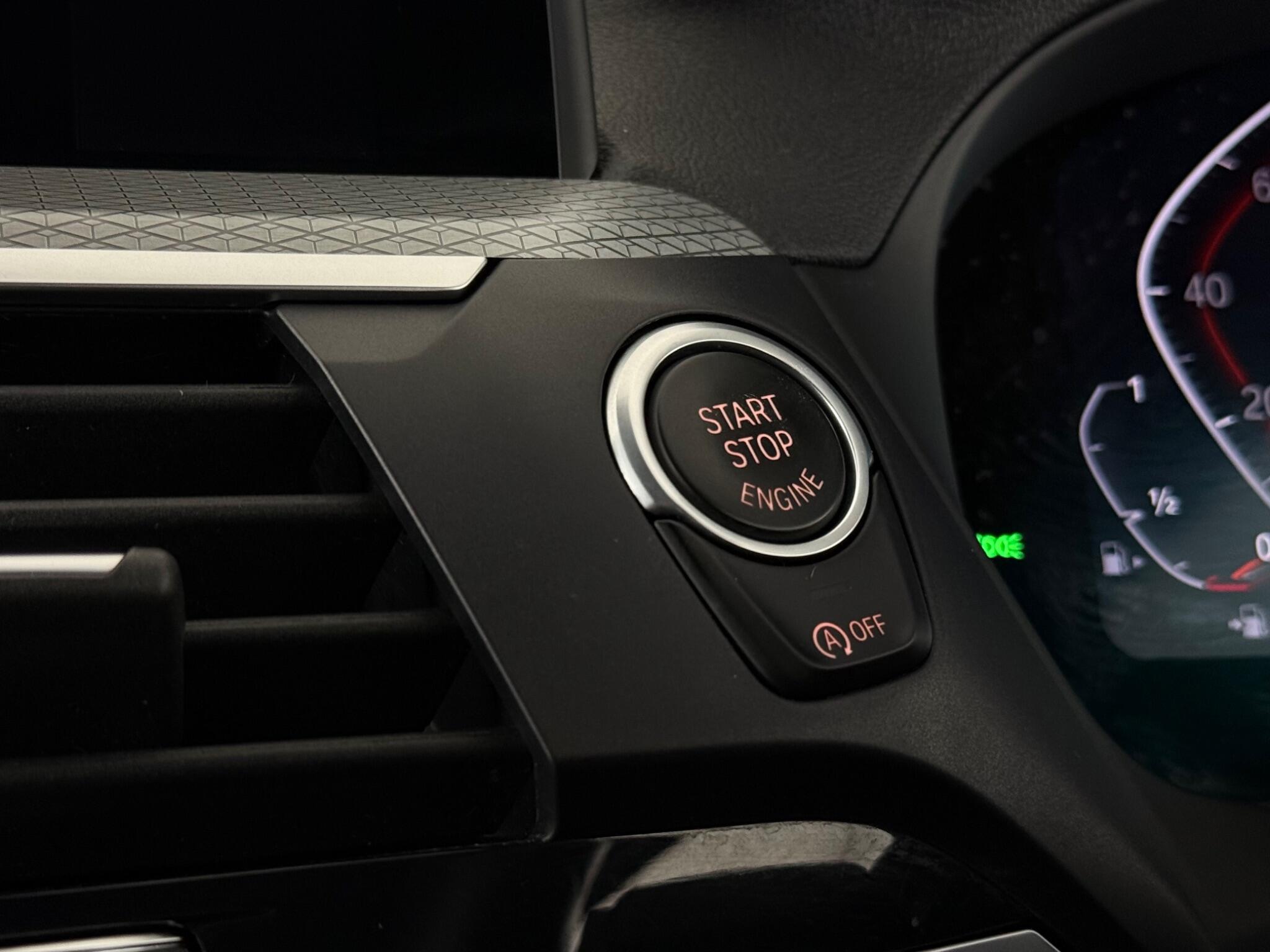 BMW X3 view 25