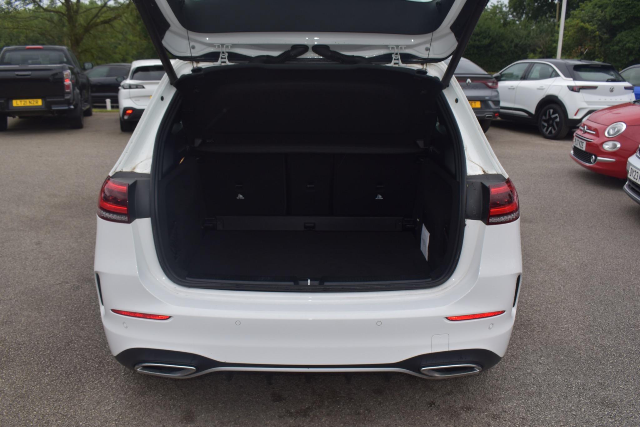 B Class - 1.3 B180 AMG Line (Premium) Euro 6 (s/s) 5dr - Image 6
