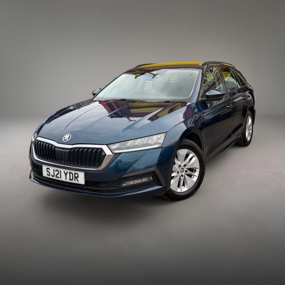 Skoda Octavia view 4