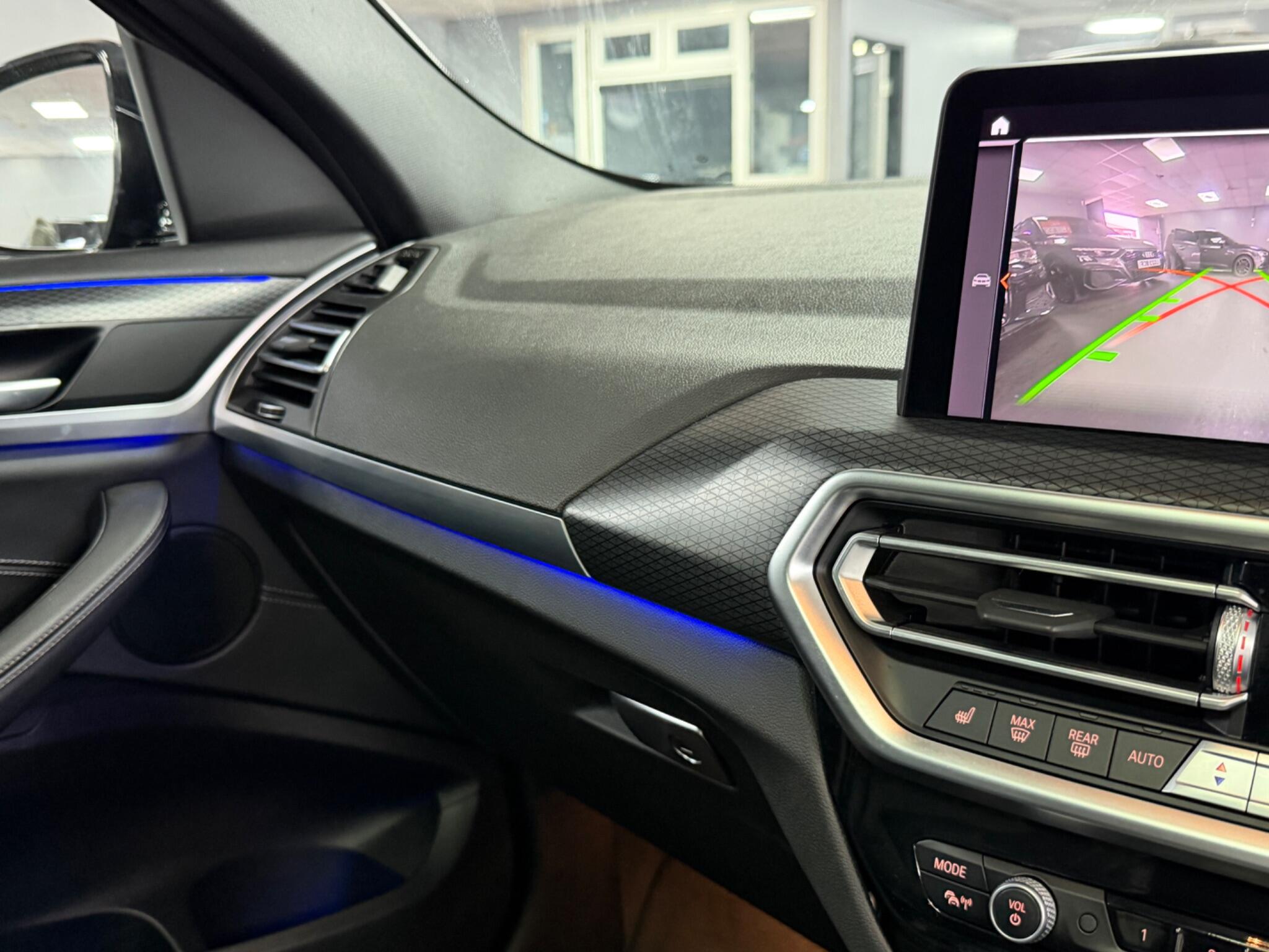 BMW X4 view 23