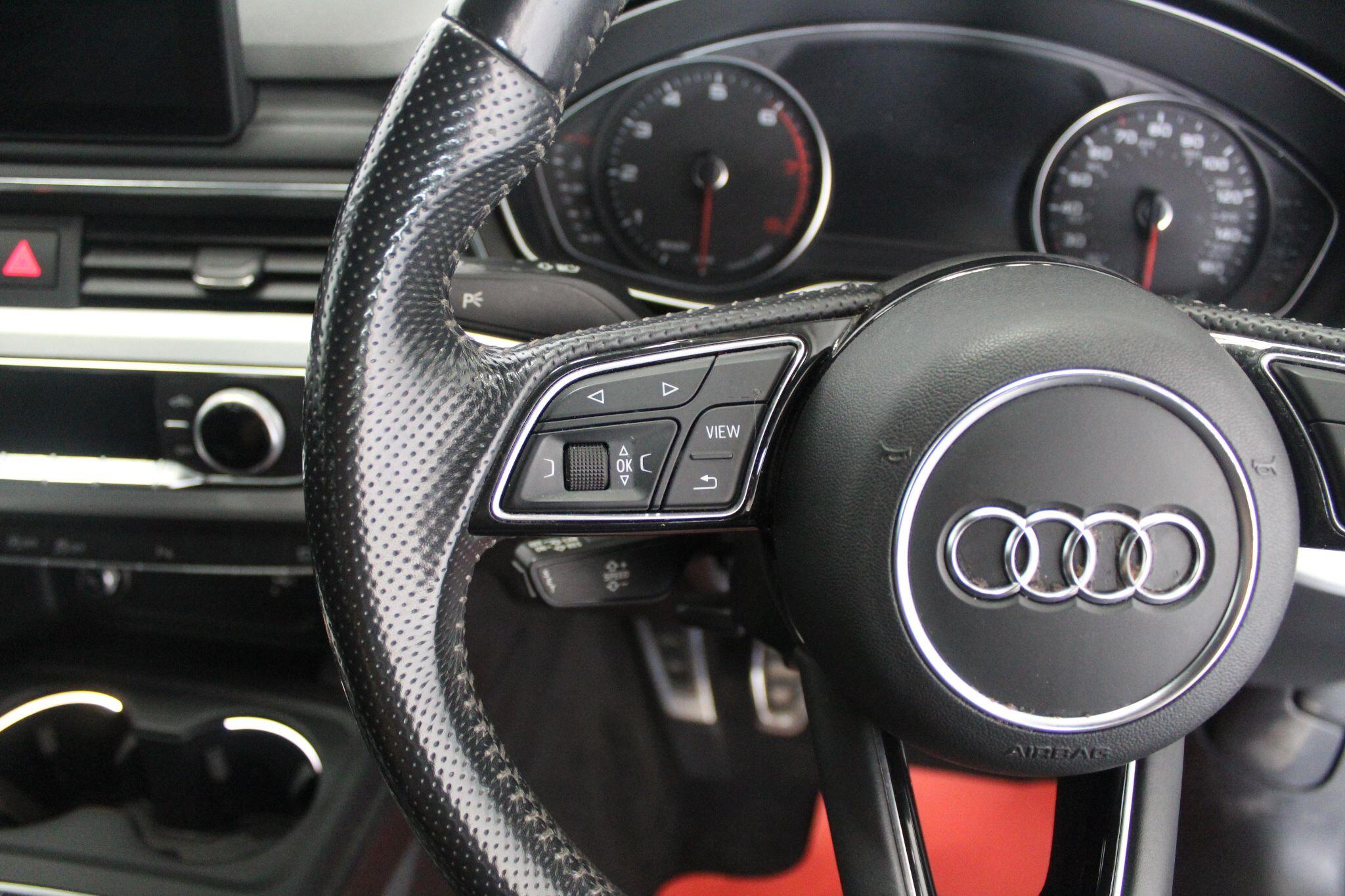 Audi A4 view 44