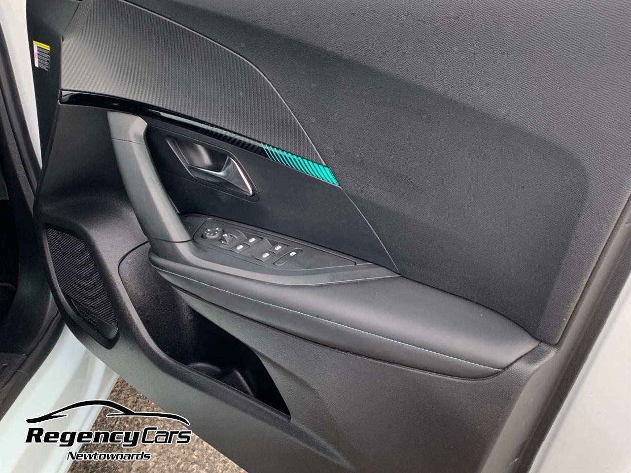 Peugeot 2008 view 26