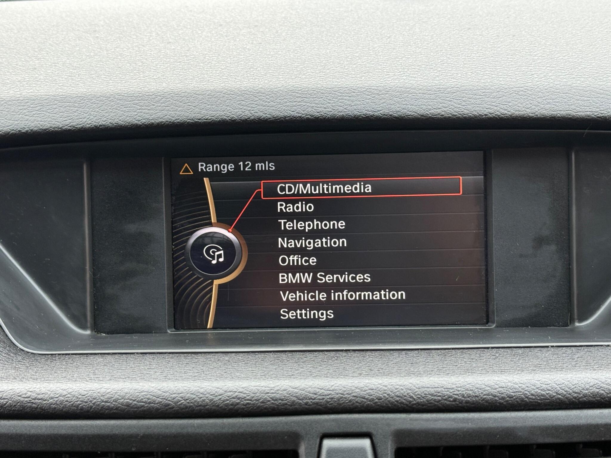 BMW X1 - Image 73