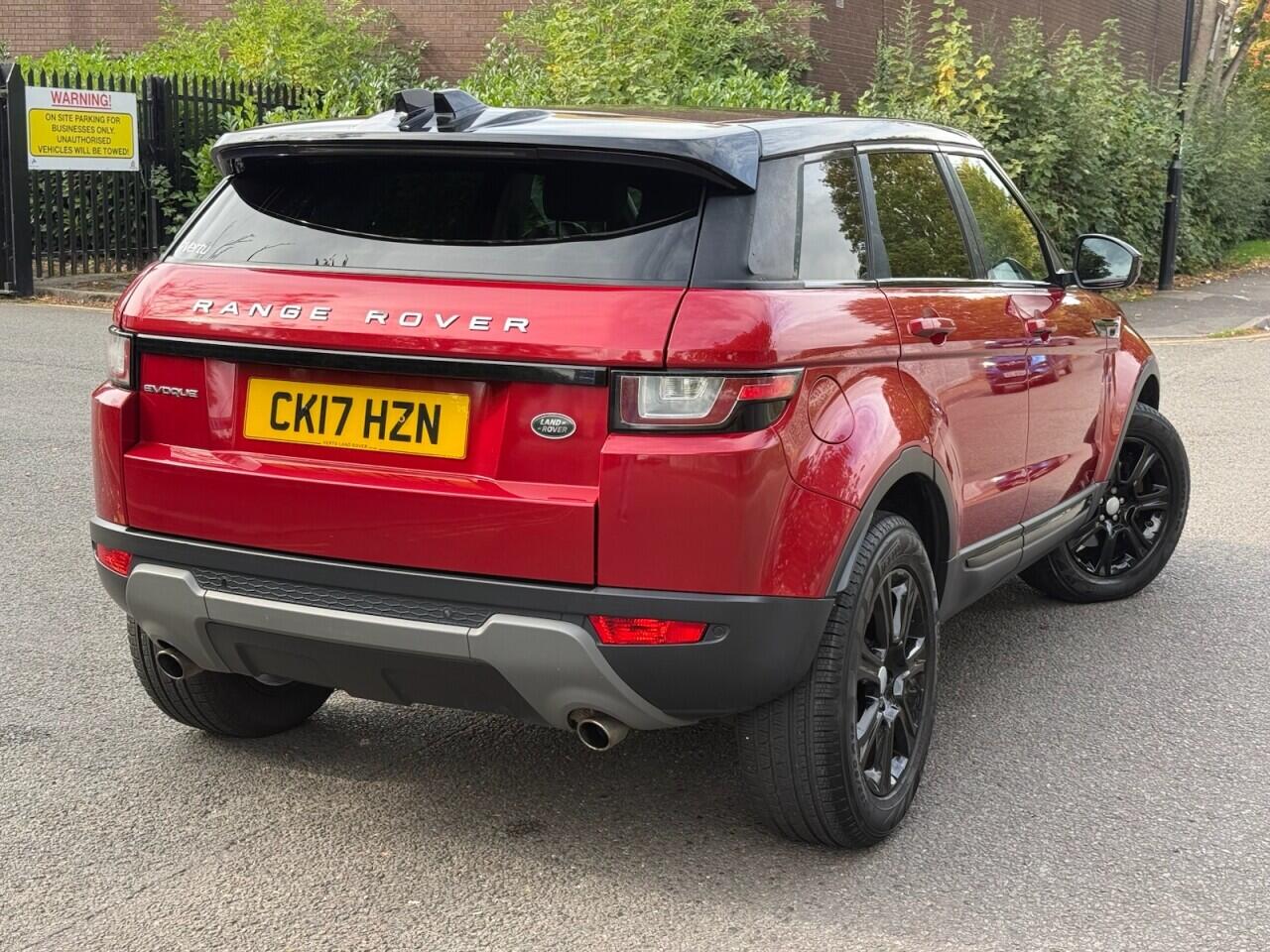 Land Rover Range Rover Evoque view 7