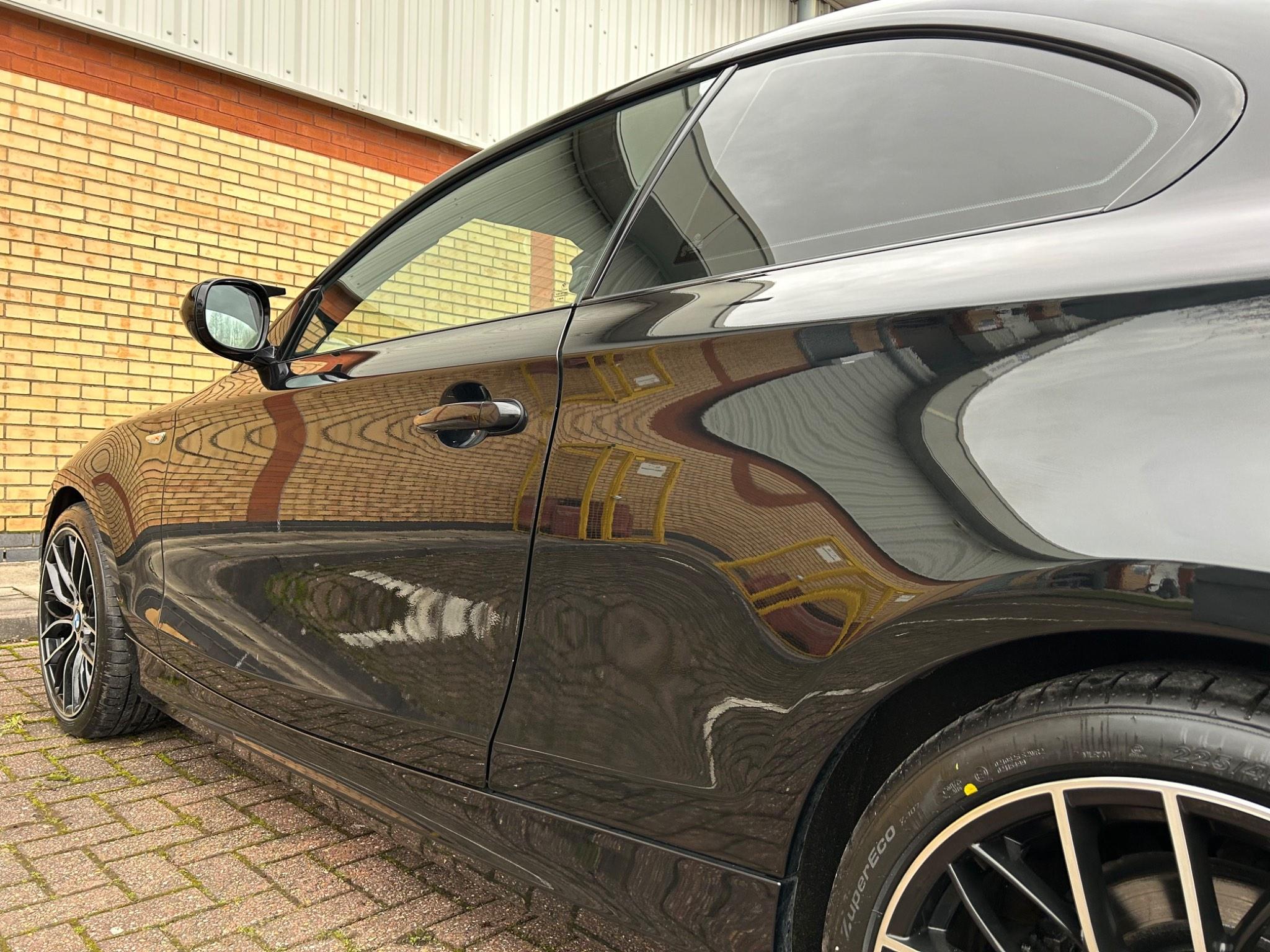 BMW 1 Series view 10