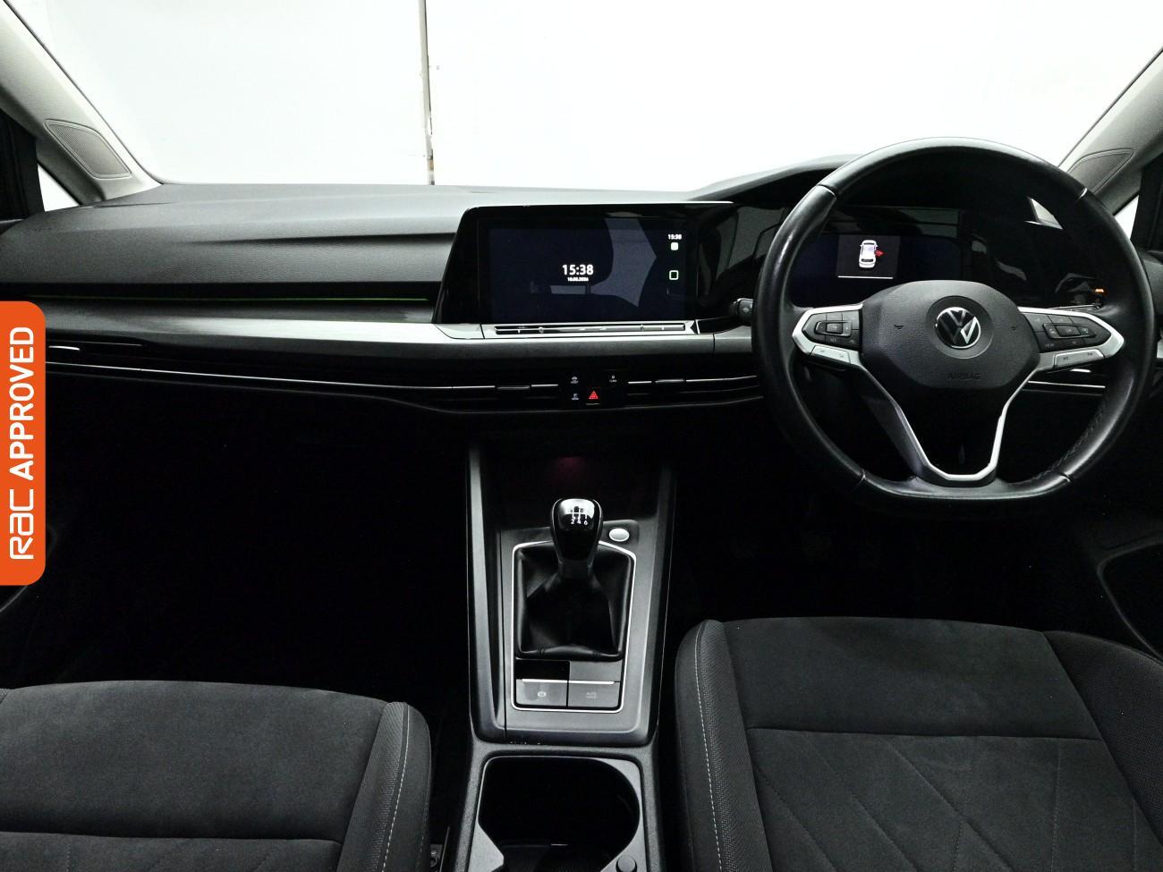 Volkswagen Golf view 2
