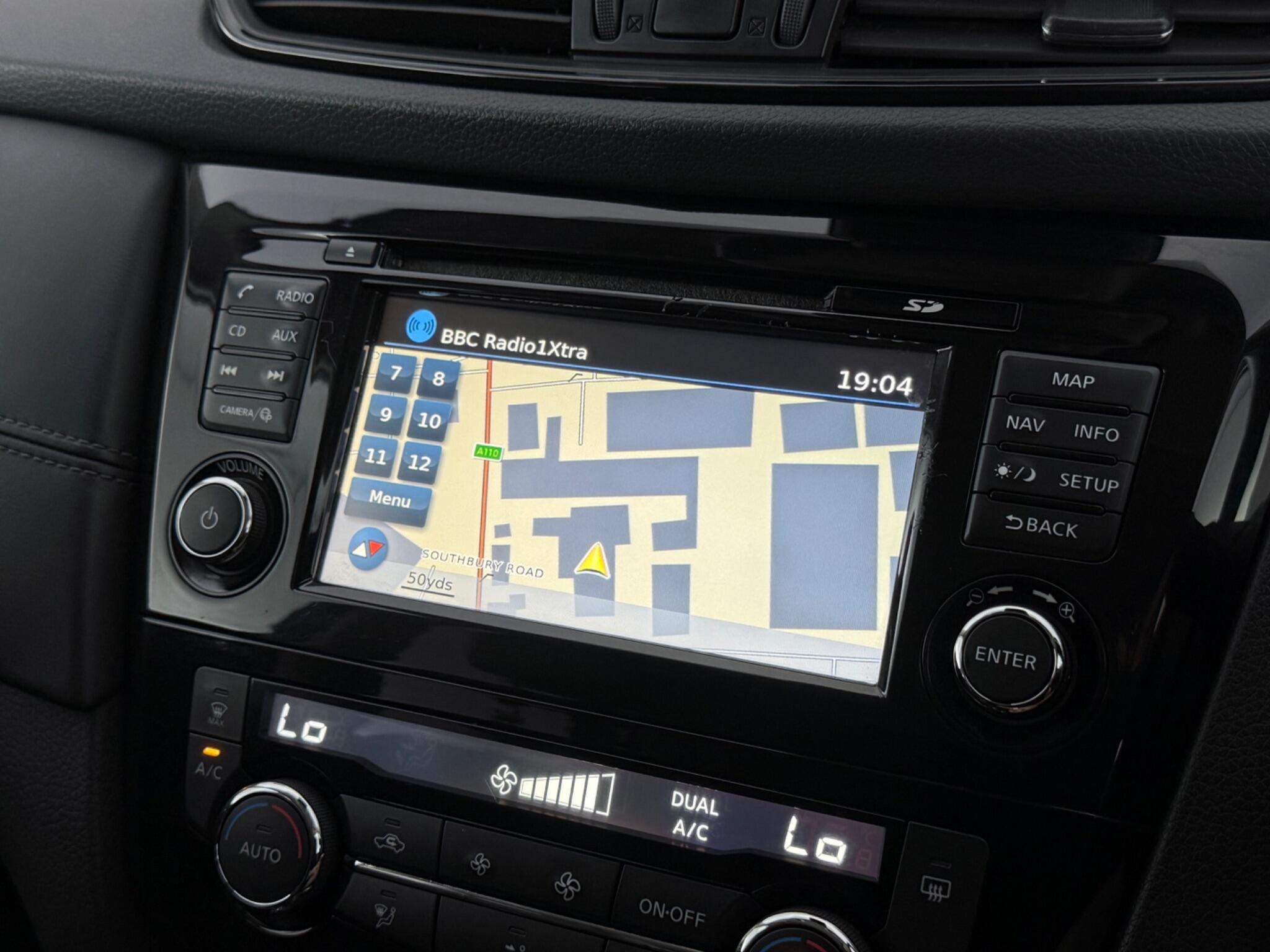 Nissan X-Trail view 24