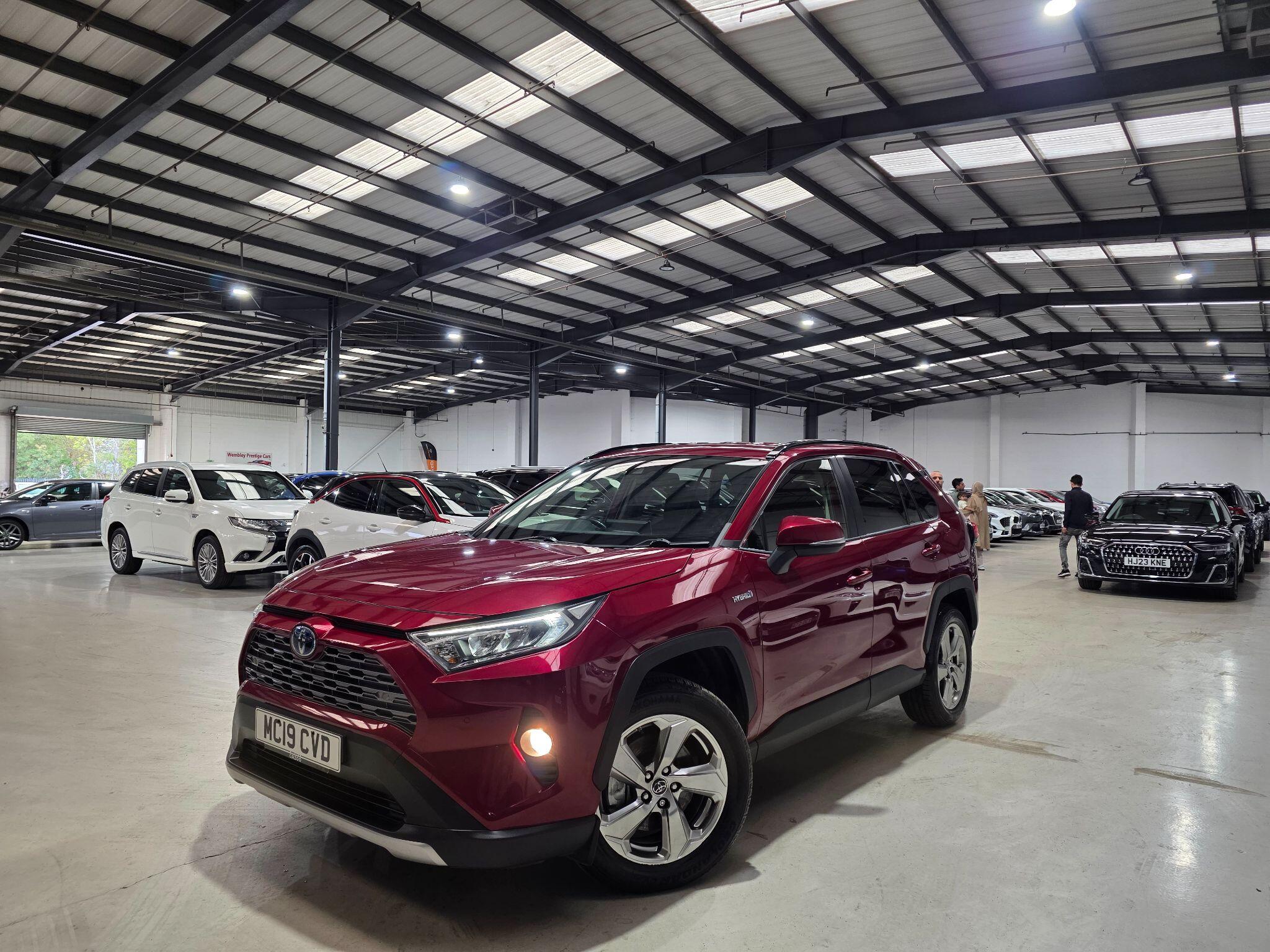 2019 Toyota Rav4 in Red for sale