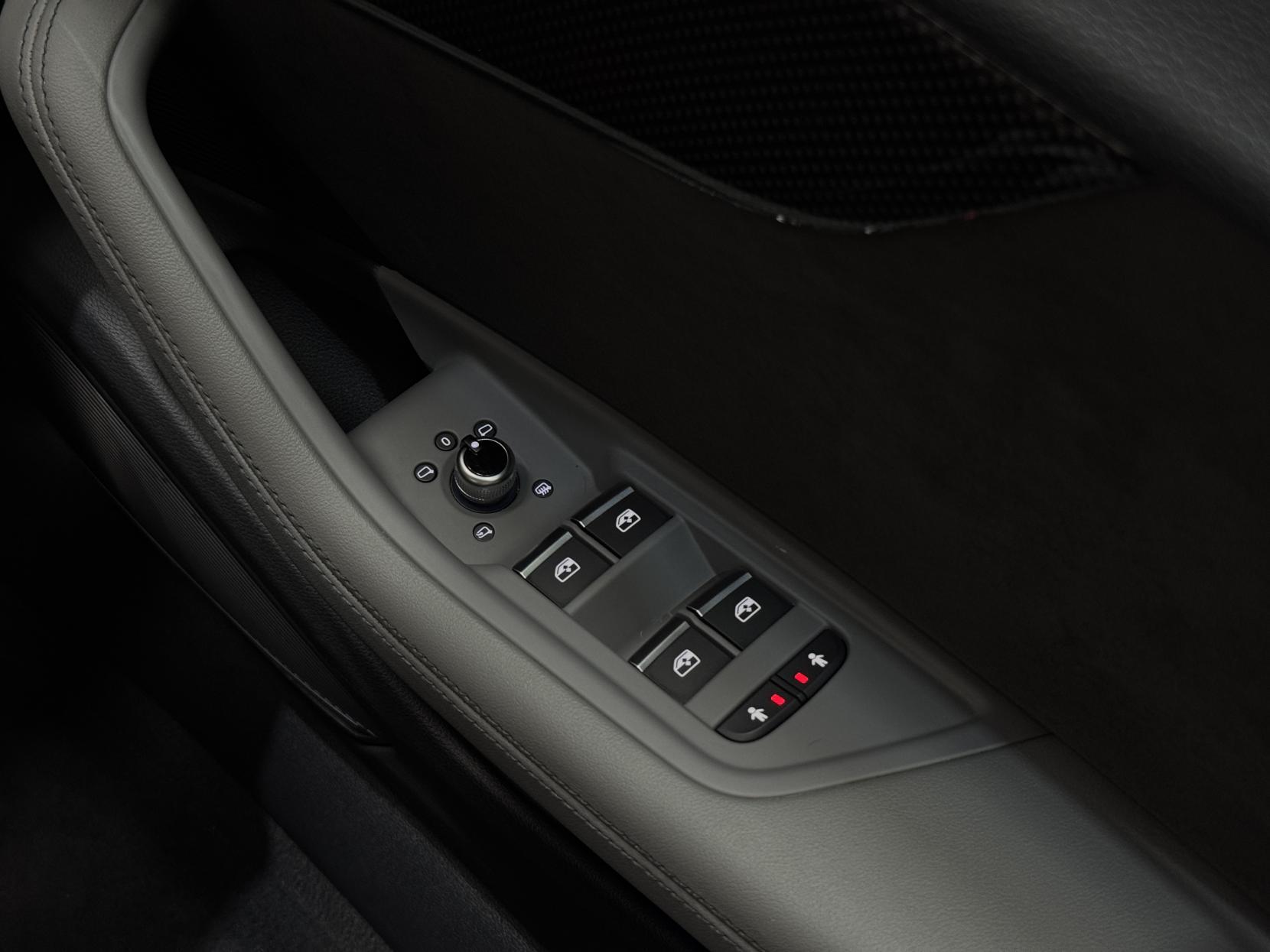 Audi S5 view 56