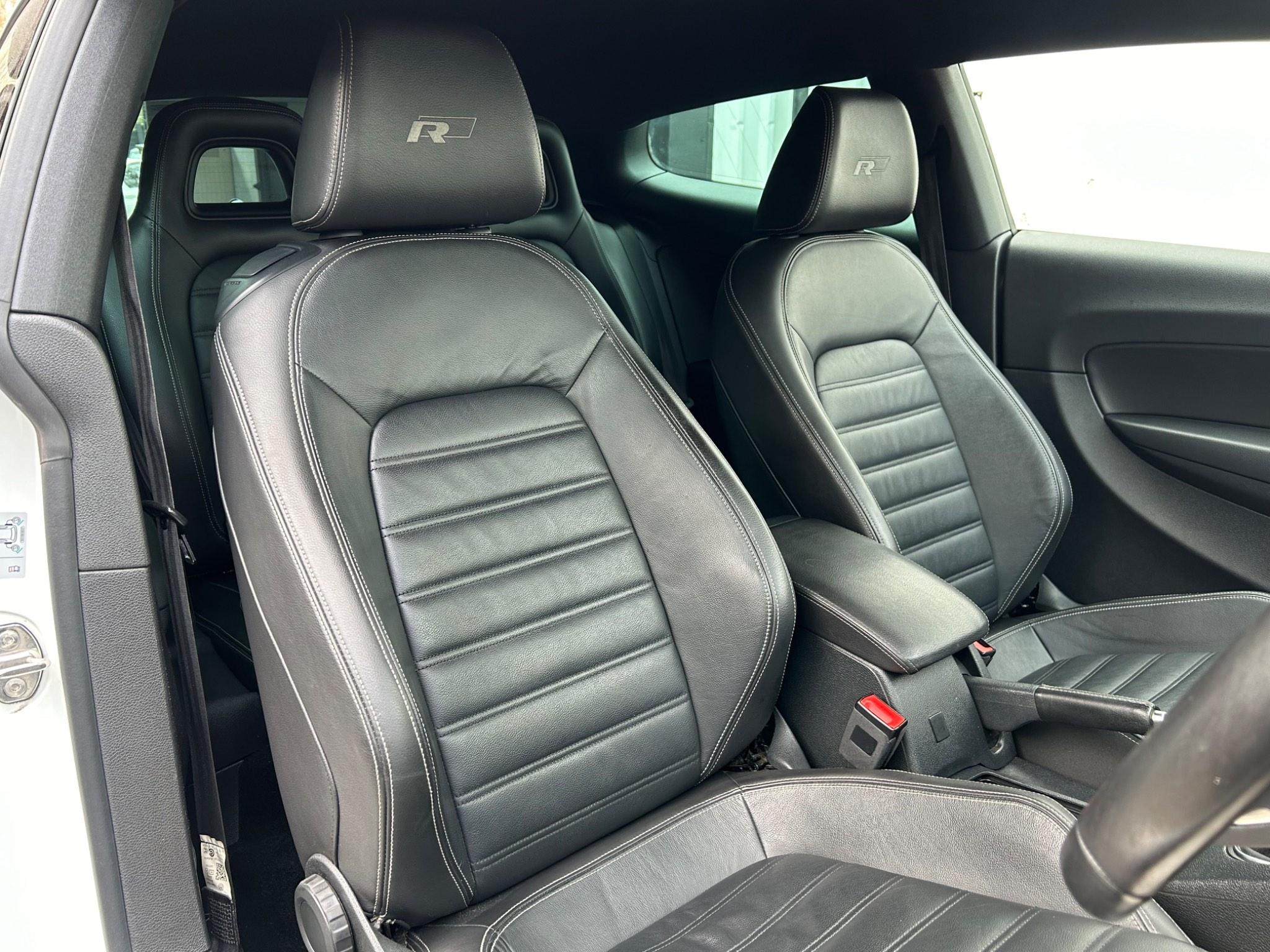 Volkswagen Scirocco view 18