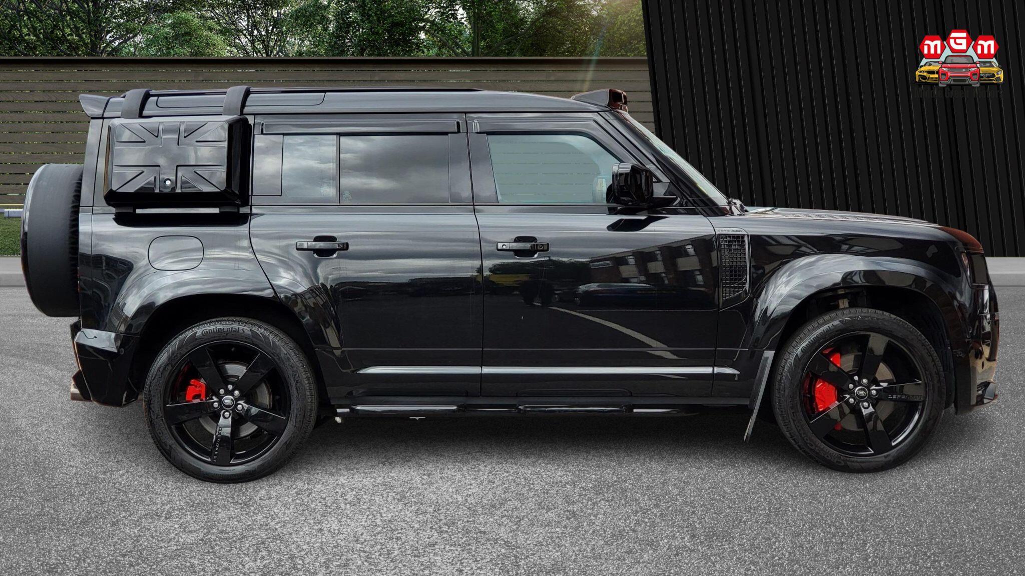 Land Rover Defender view 7